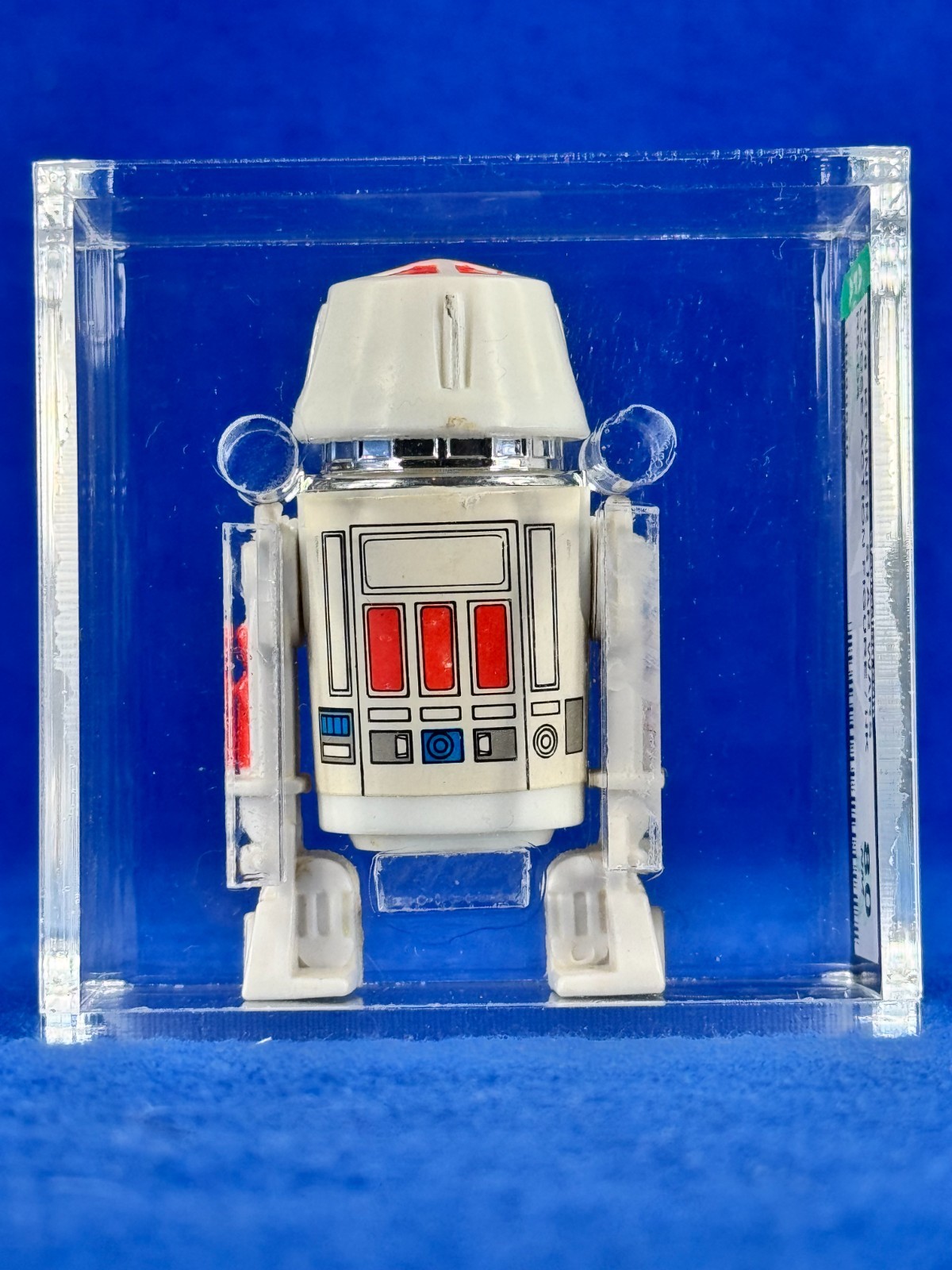 R5-D4 (Arfive-Defour) sold