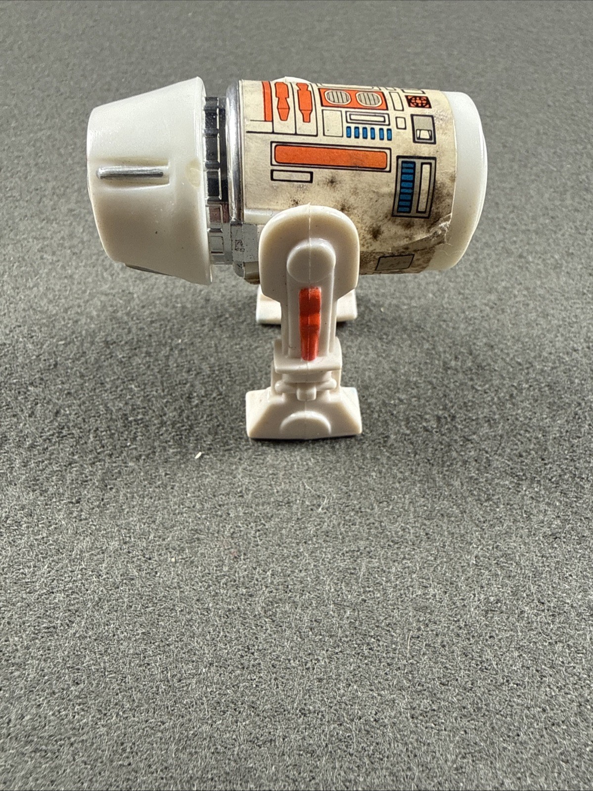 R5-D4 (Arfive-Defour) sold