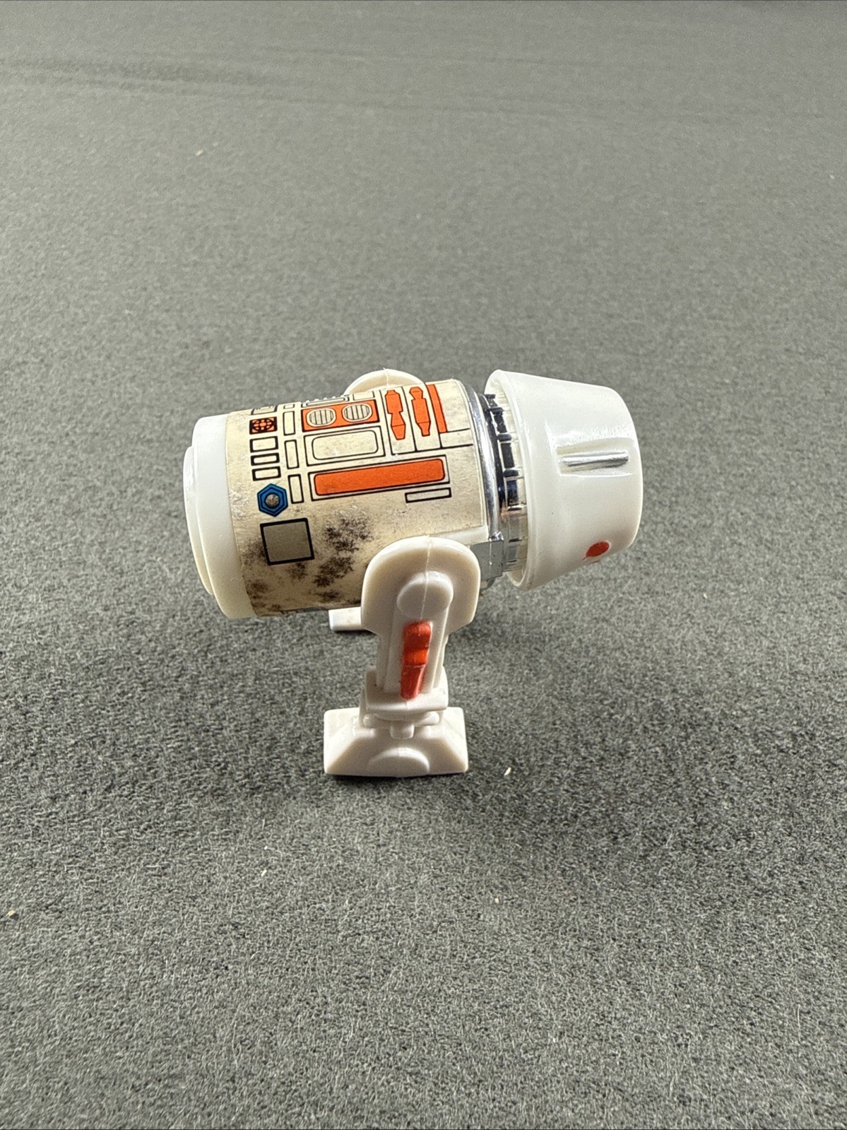 R5-D4 (Arfive-Defour) sold