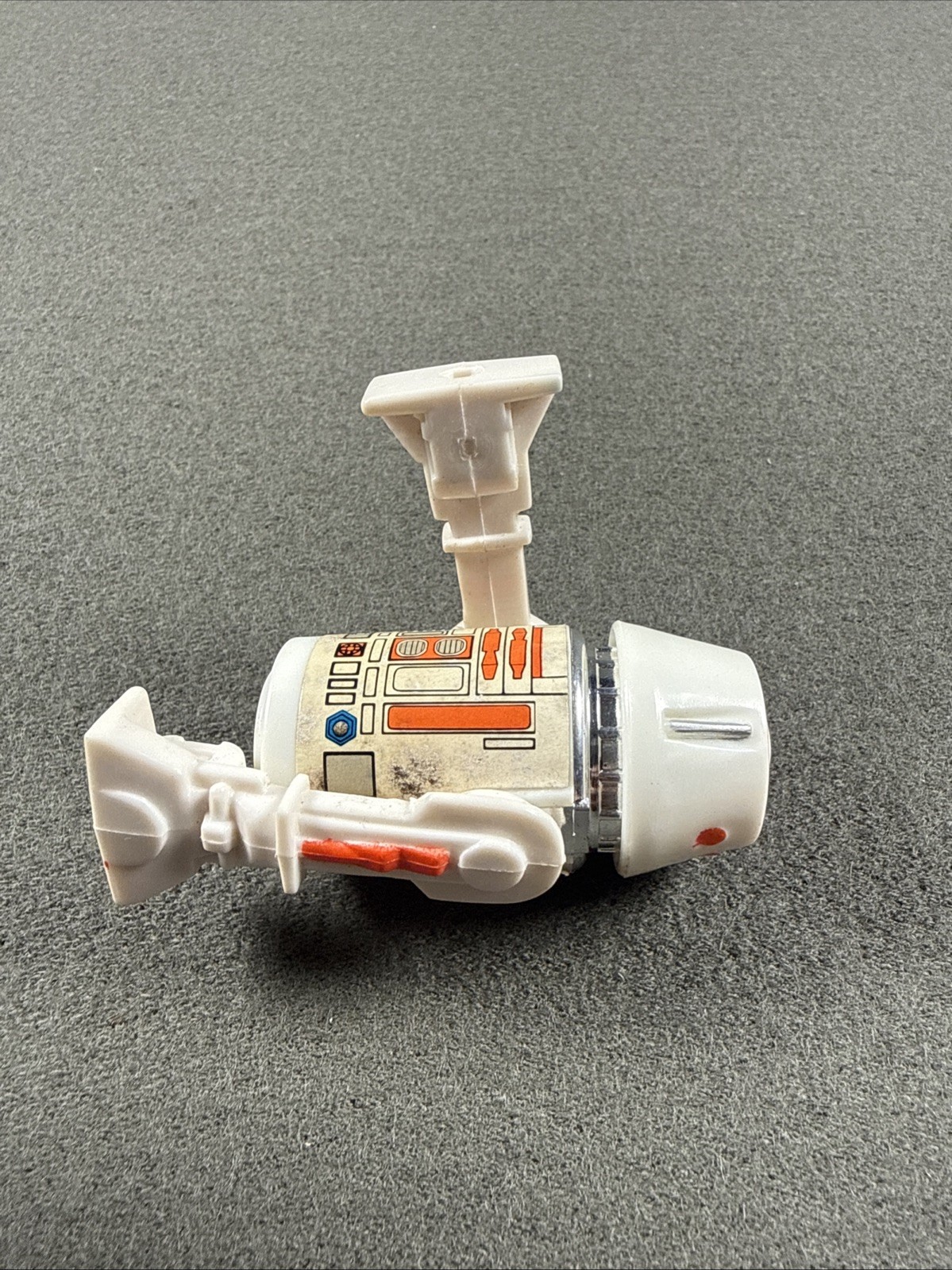 R5-D4 (Arfive-Defour) sold
