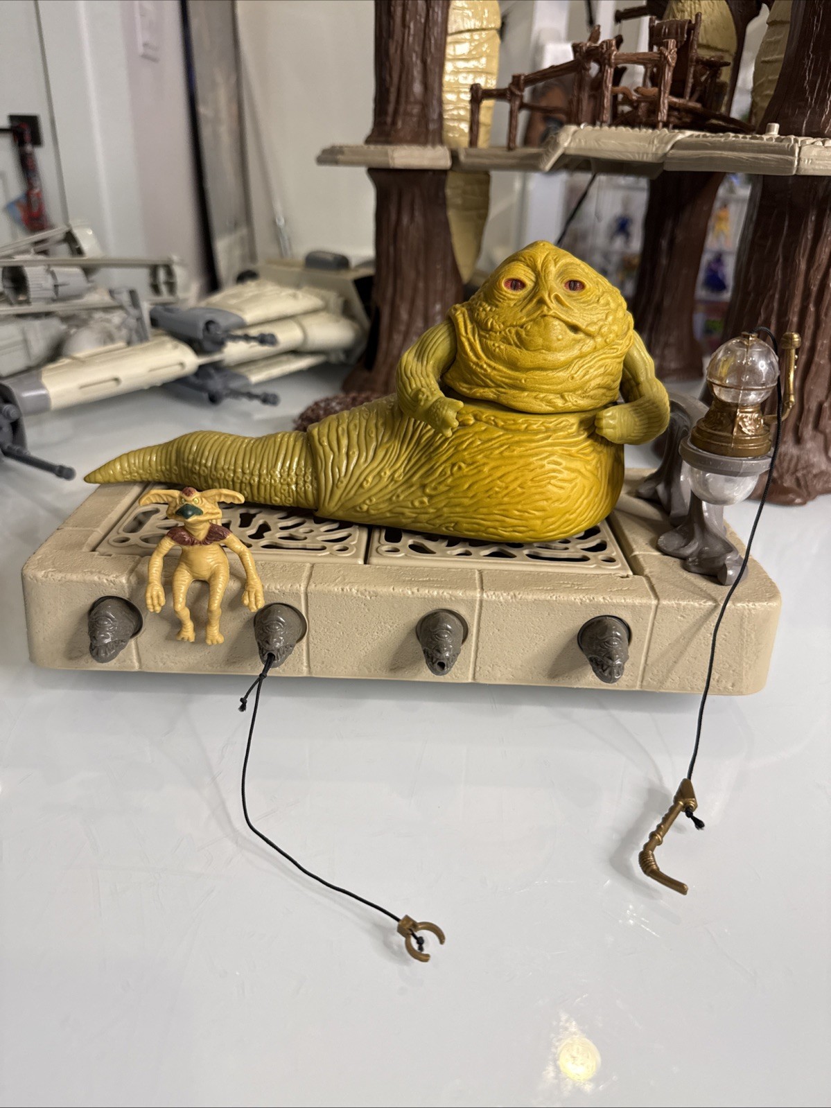 Jabba the Hutt Action Playset sold
