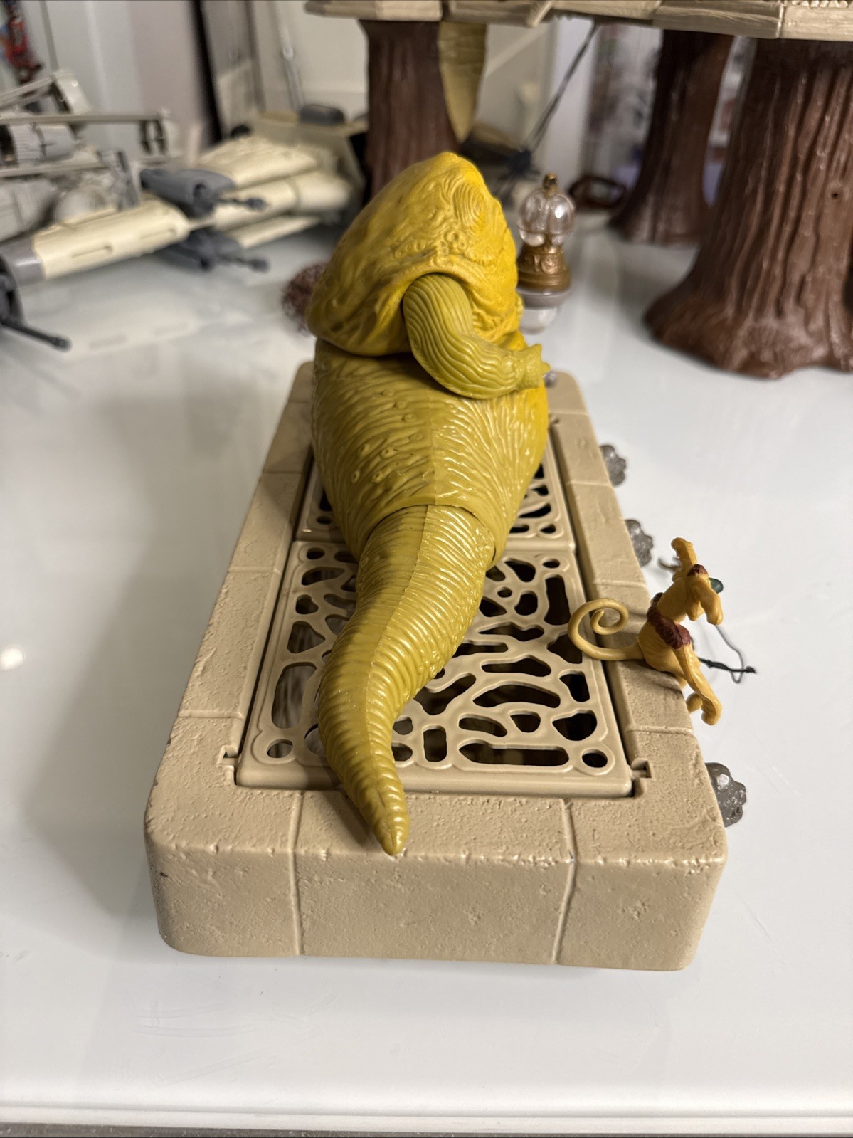 Jabba the Hutt Action Playset sold