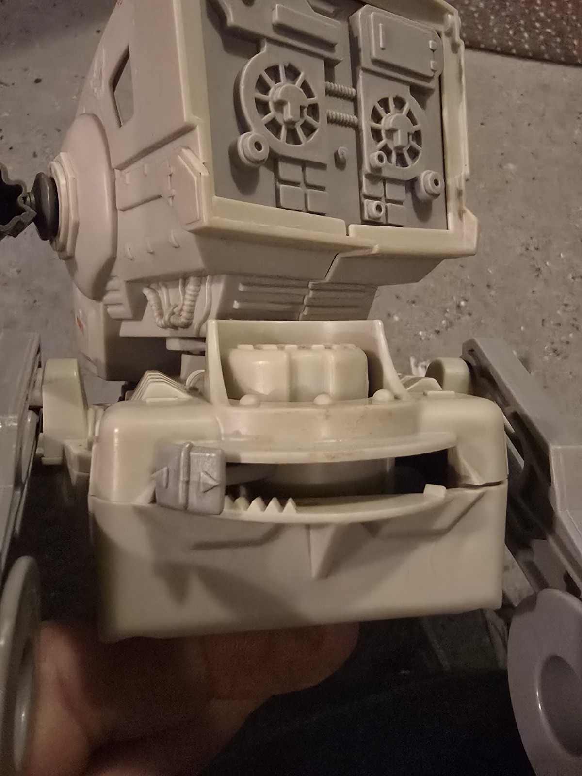 Scout Walker (AT-ST) sold