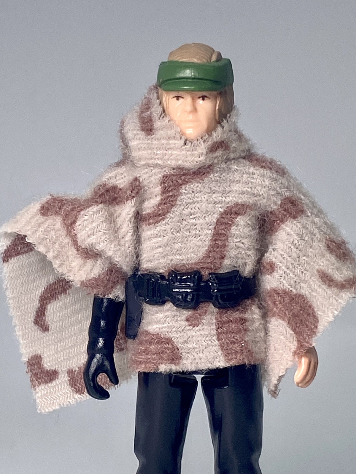 Luke Skywalker (In Battle Poncho) sold