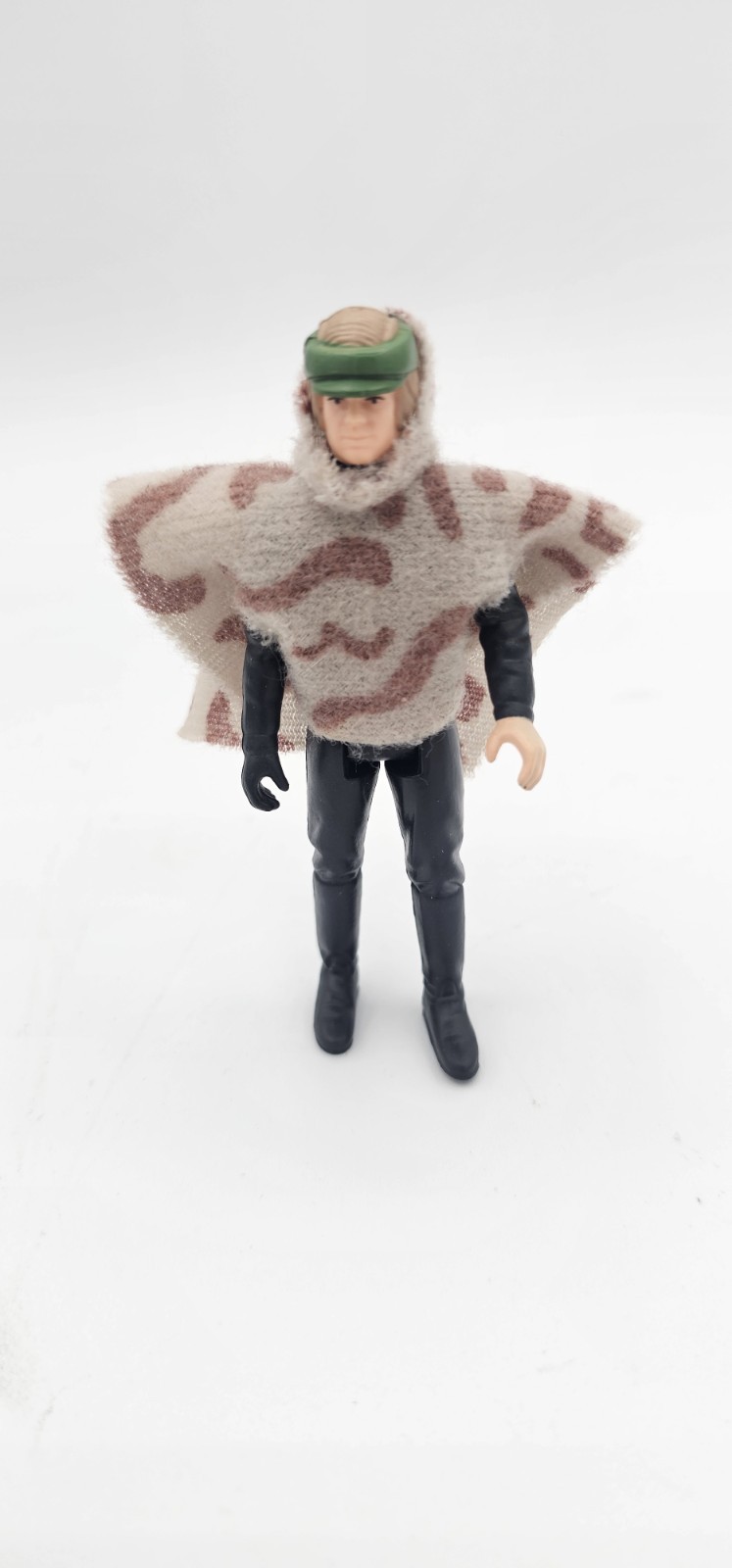 Luke Skywalker (In Battle Poncho) sold