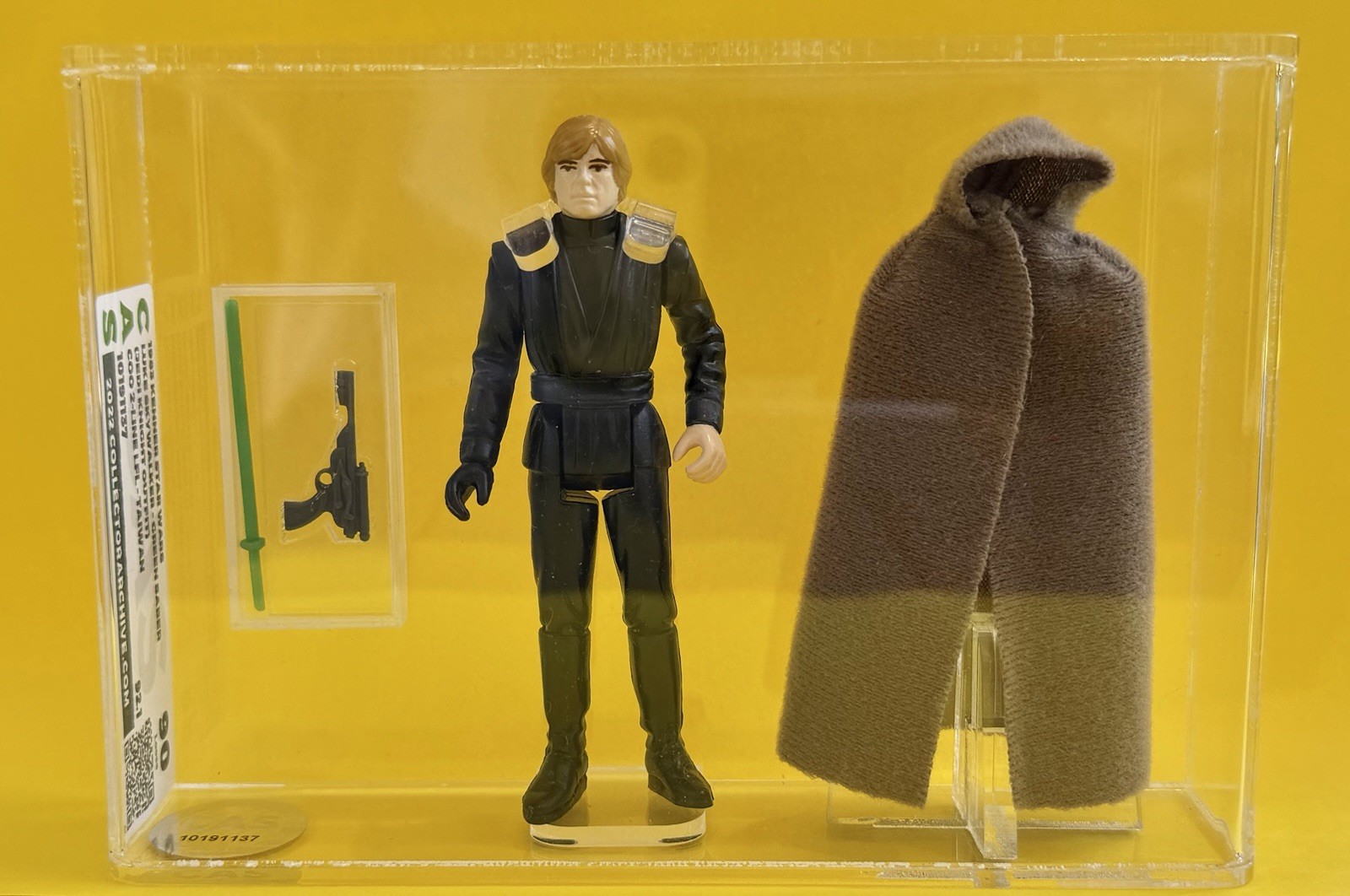 Luke Skywalker (Jedi Knight Outfit) sold