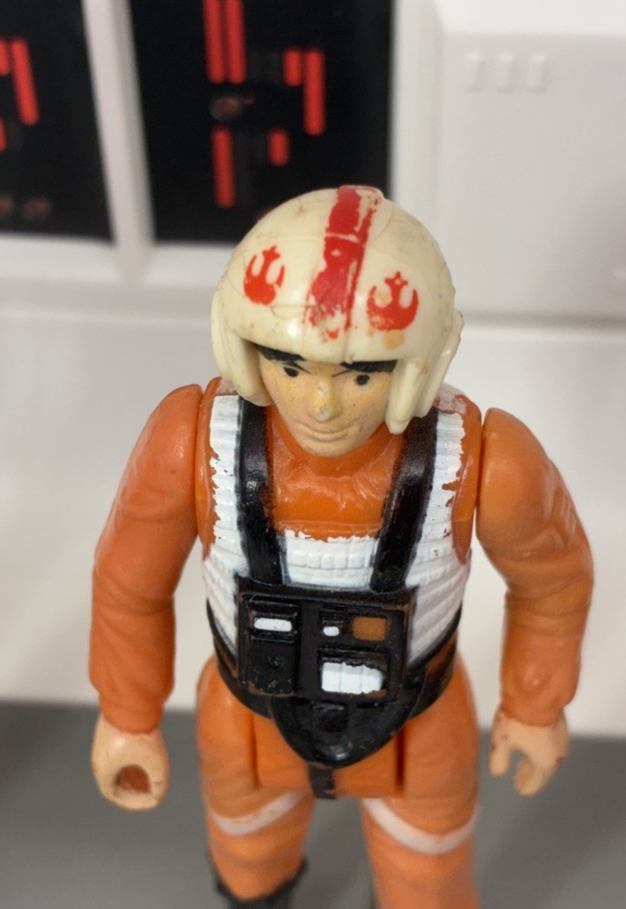 Luke Skywalker (X-Wing Fighter Pilot) sold