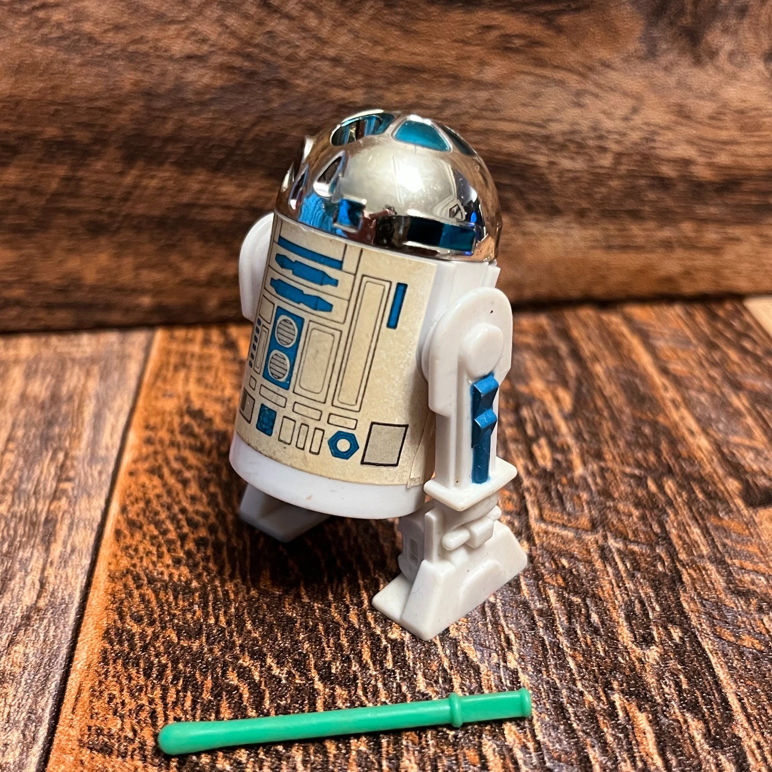 R2-D2 (Artoo-Detoo) with pop-up Lightsaber sold
