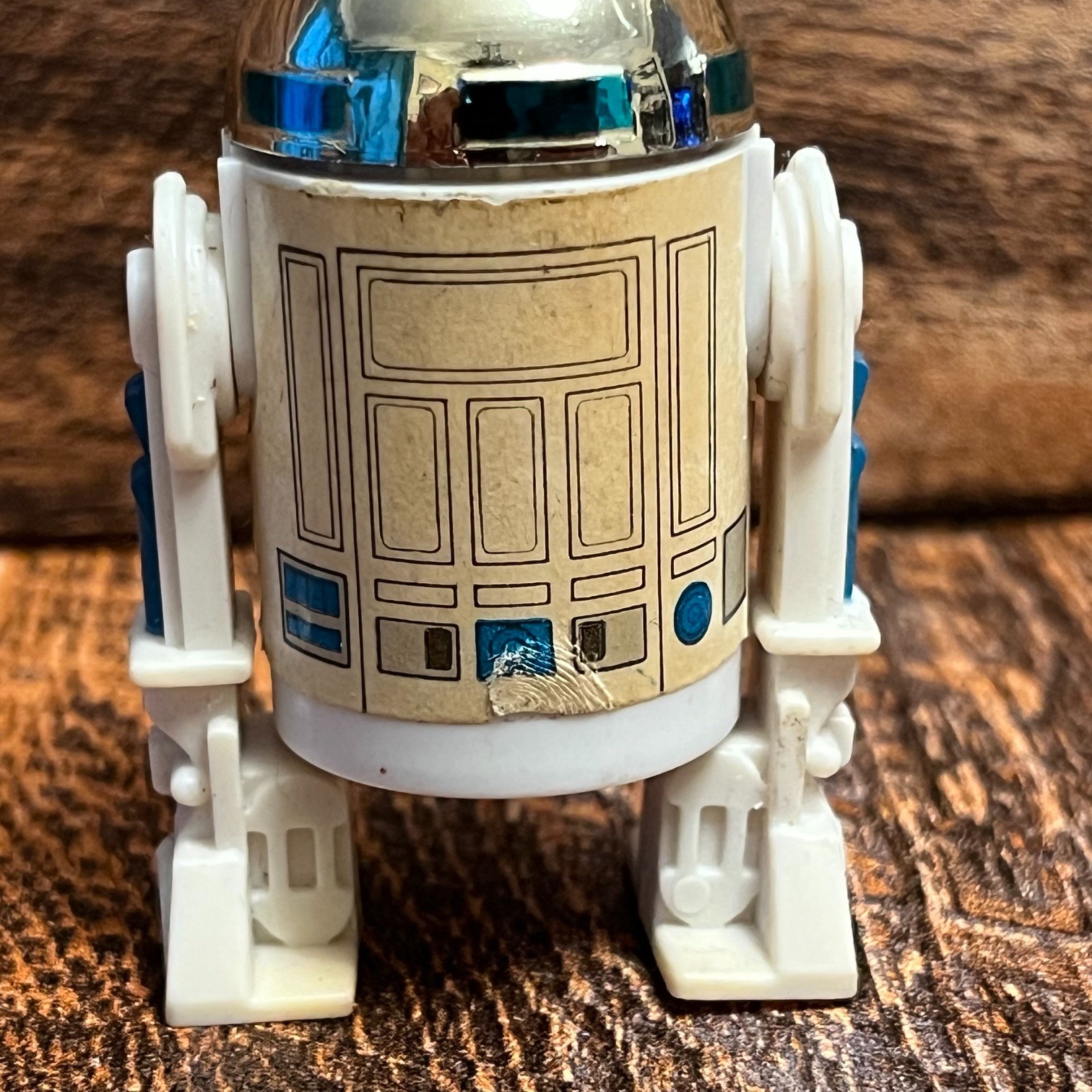 R2-D2 (Artoo-Detoo) with pop-up Lightsaber sold