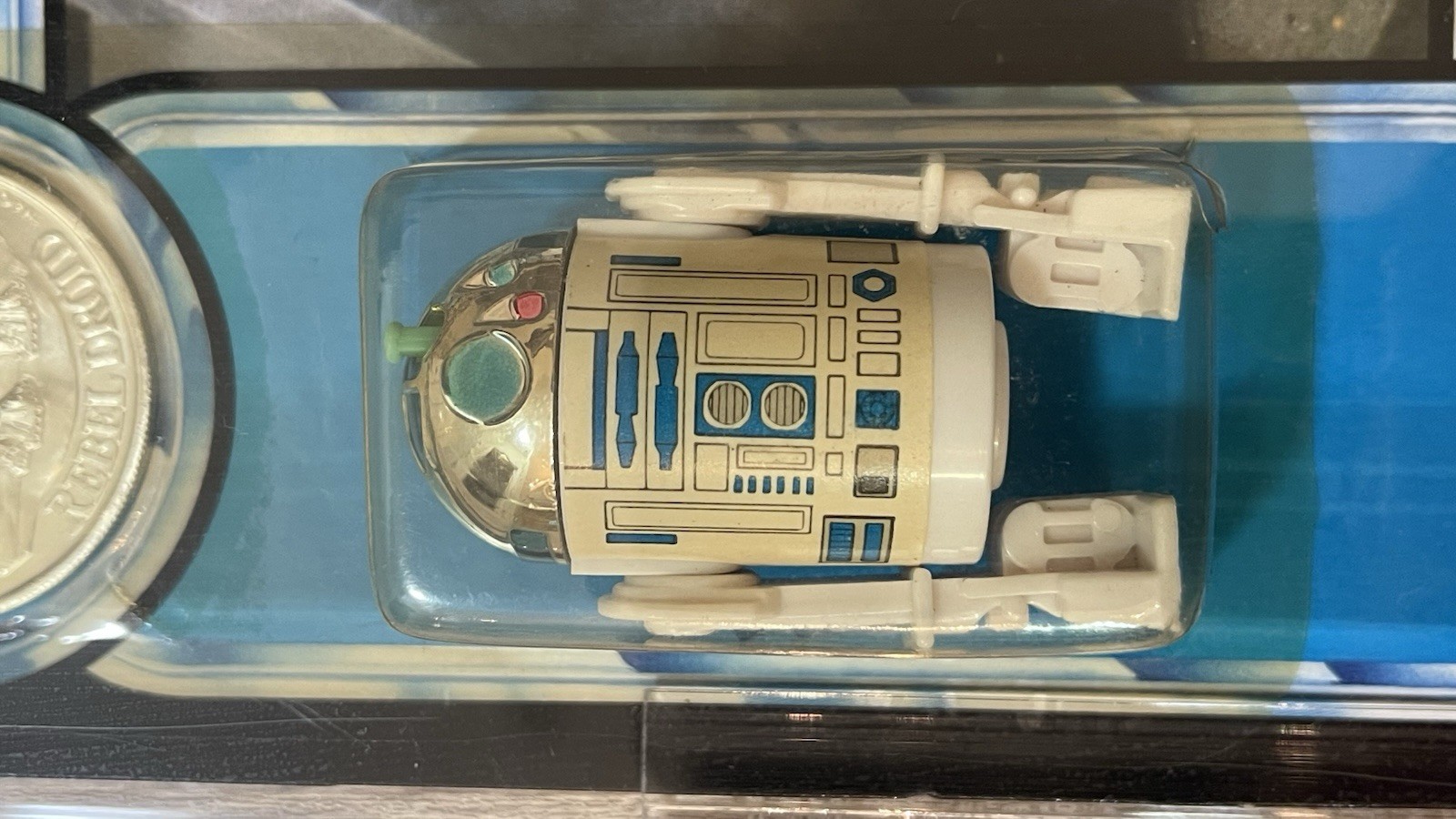 R2-D2 (Artoo-Detoo) with pop-up Lightsaber sold