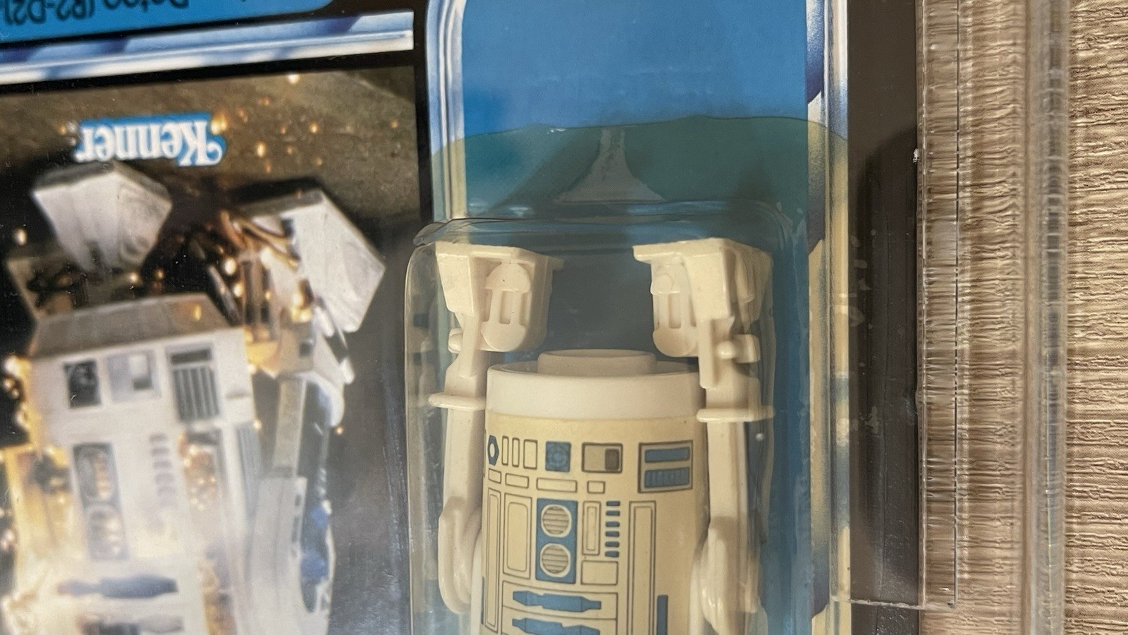 R2-D2 (Artoo-Detoo) with pop-up Lightsaber sold