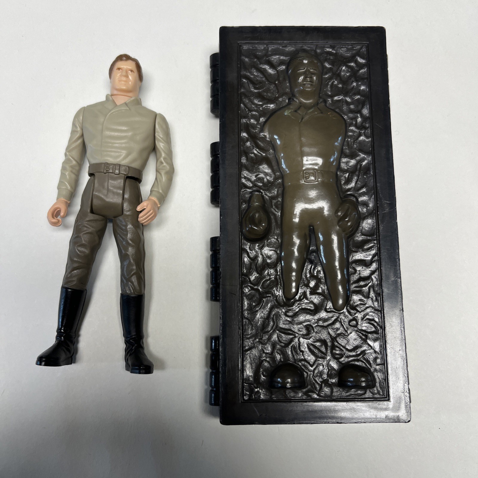 Han Solo (In Carbonite Chamber) sold