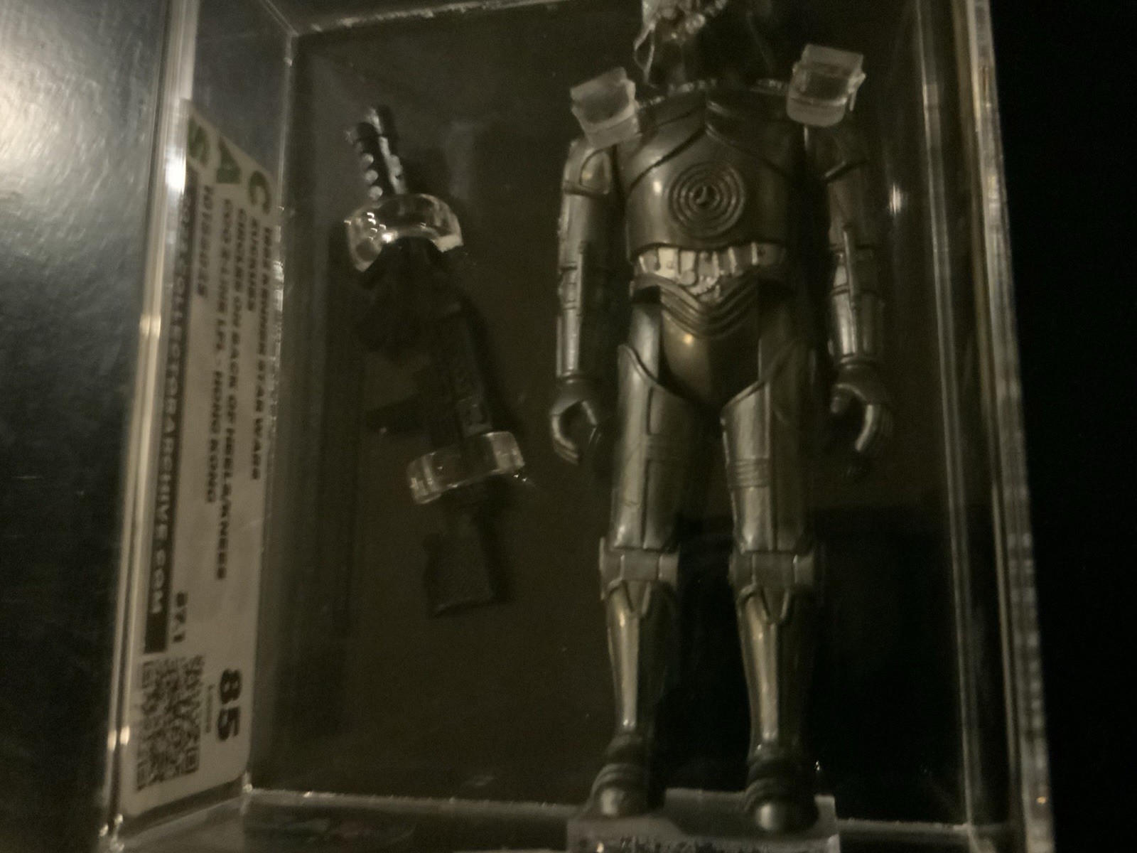 Zuckuss sold