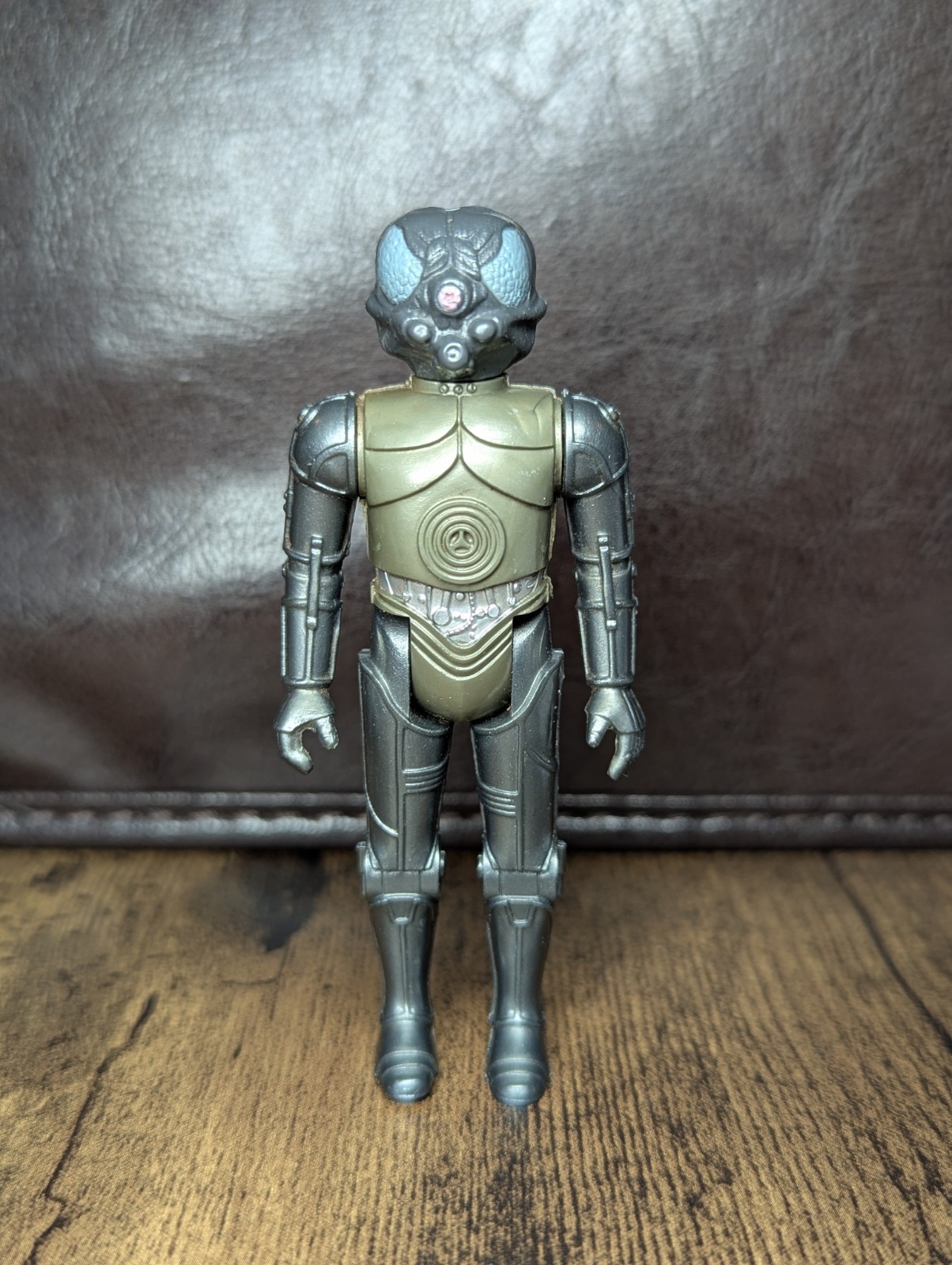 Zuckuss sold