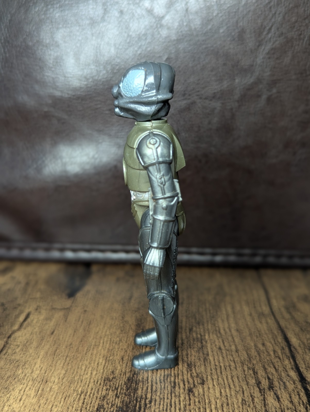 Zuckuss sold