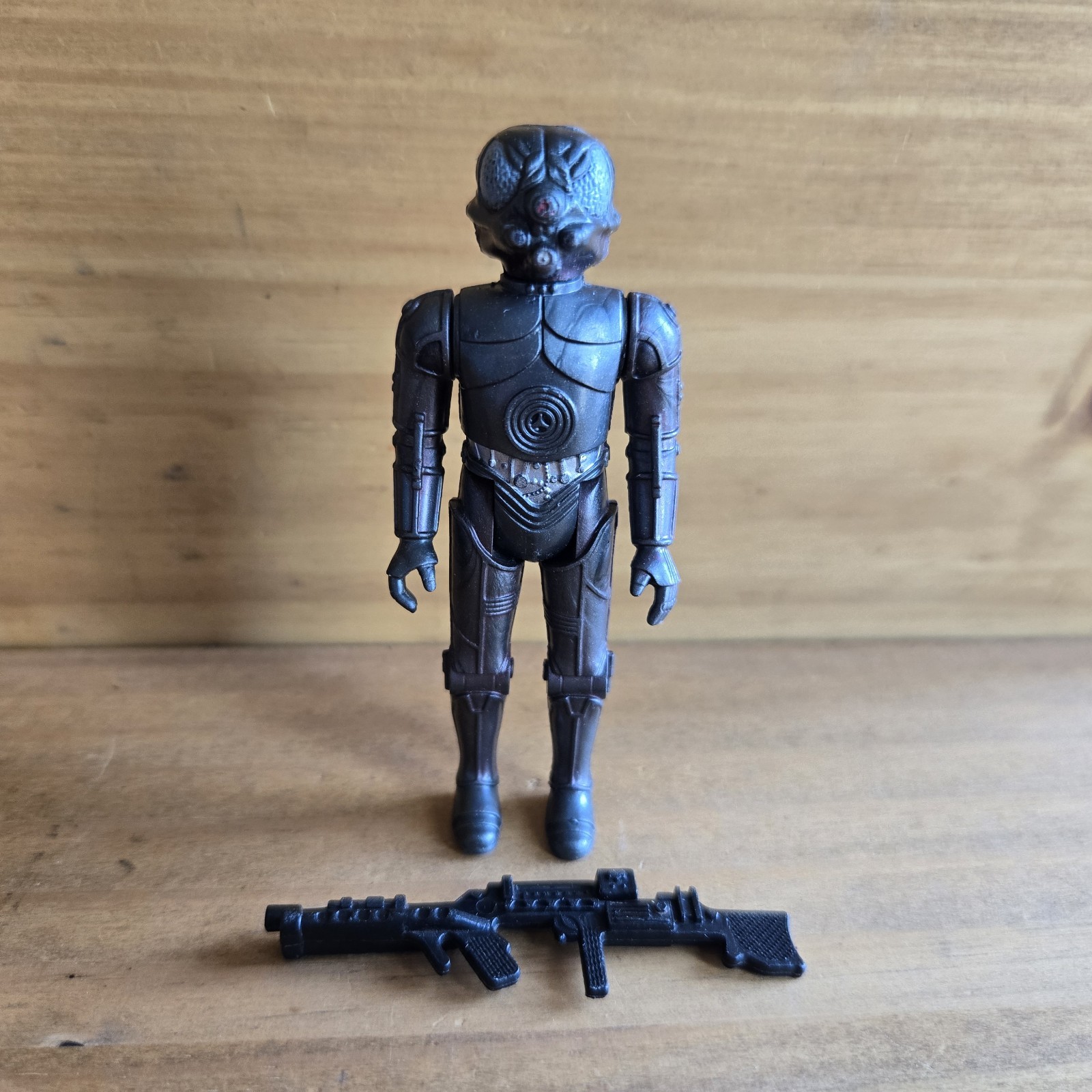 Zuckuss sold