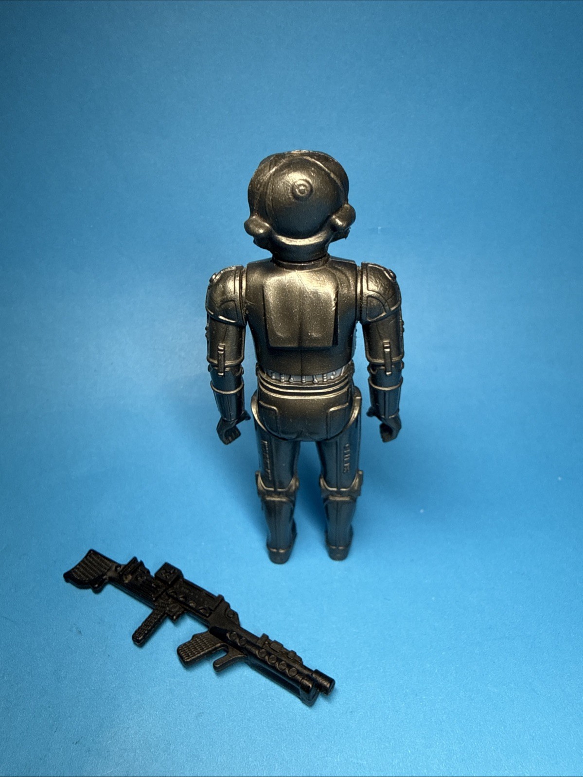 Zuckuss sold