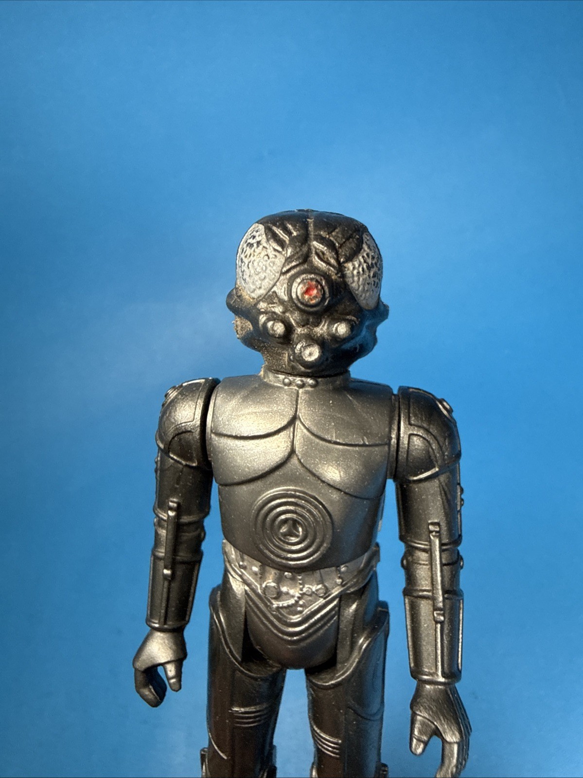 Zuckuss sold