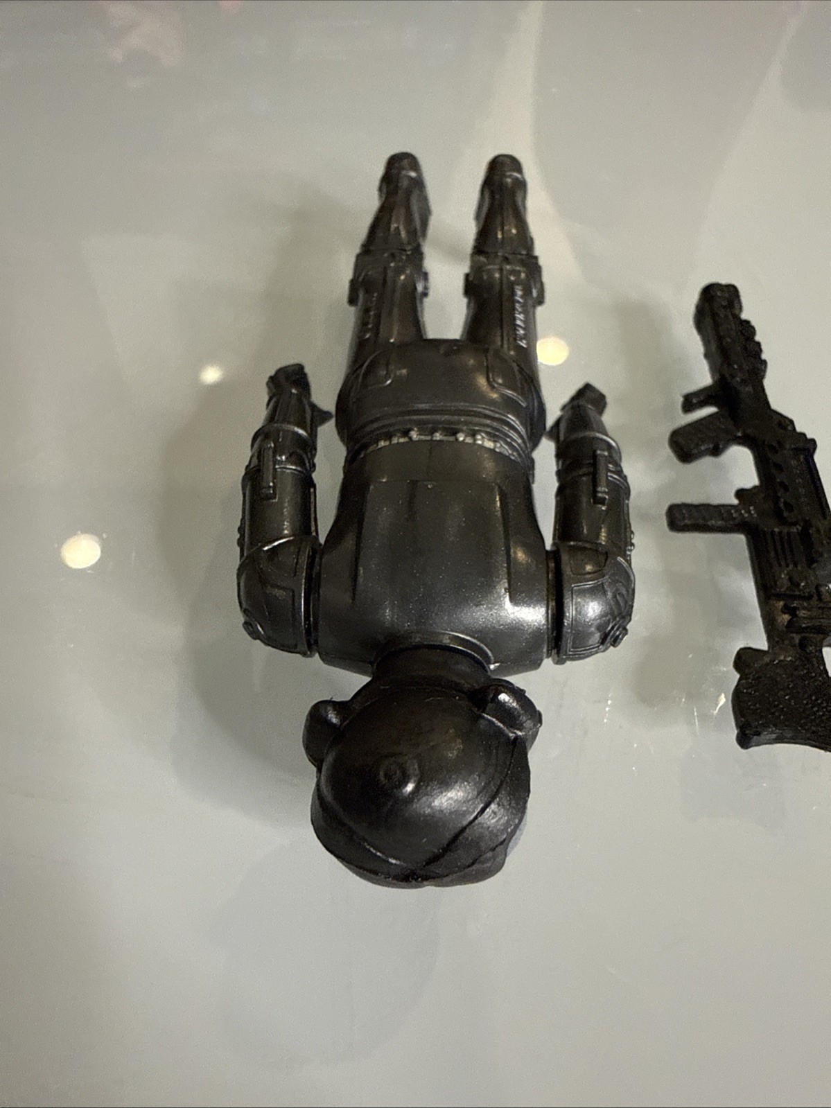 Zuckuss sold