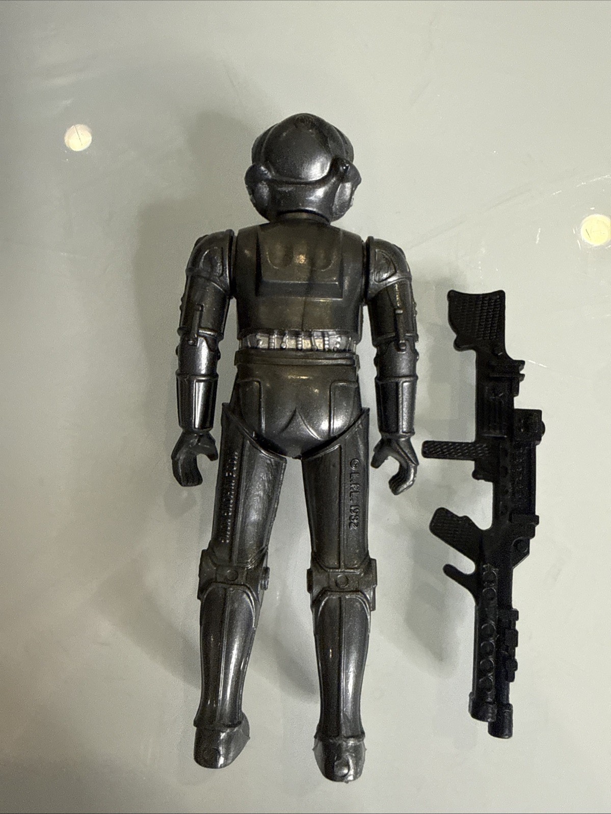 Zuckuss sold