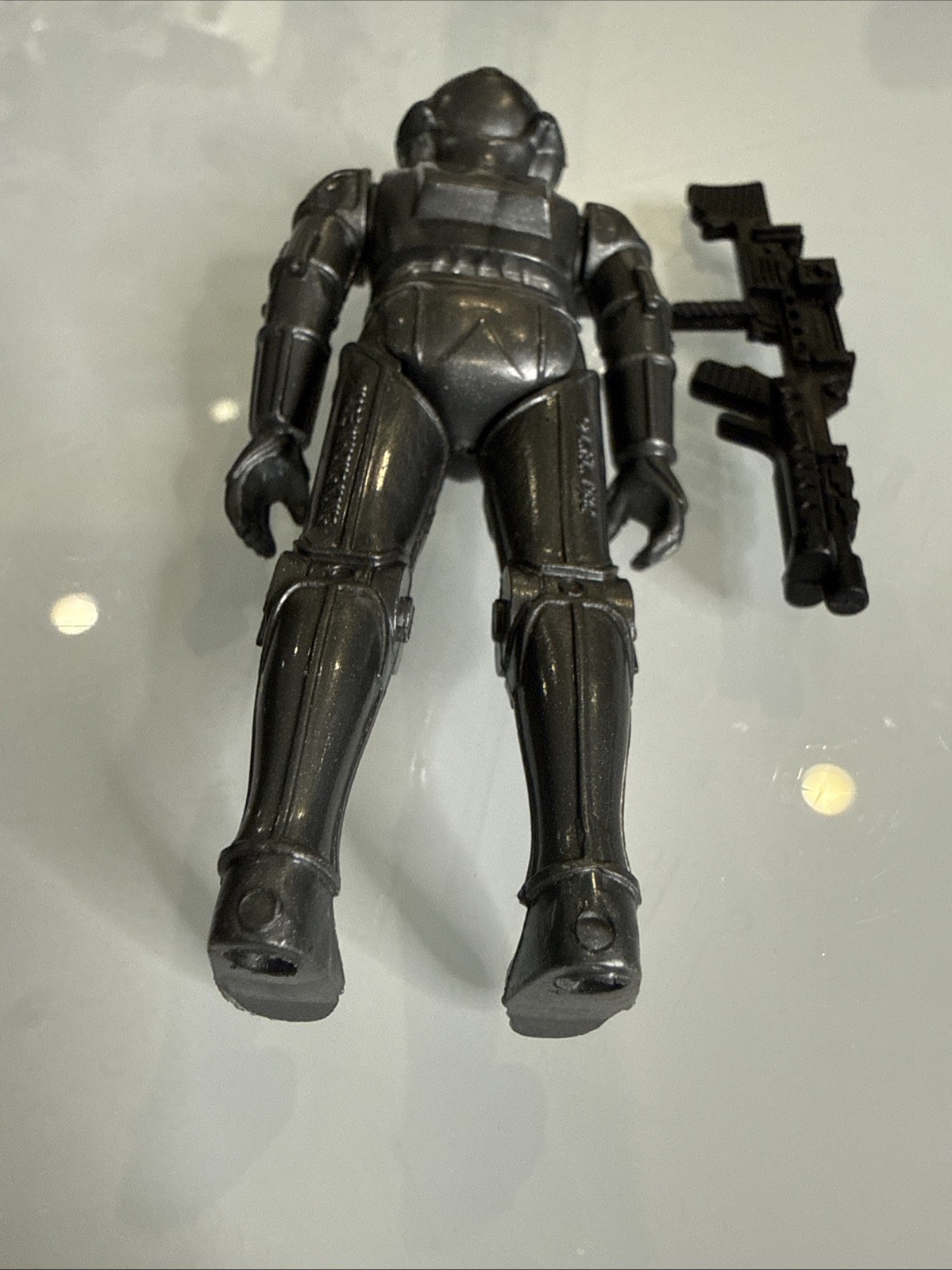 Zuckuss sold