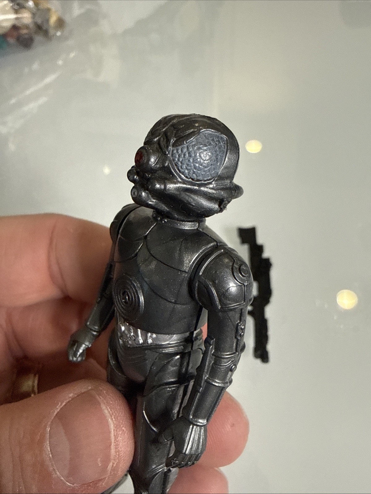 Zuckuss sold