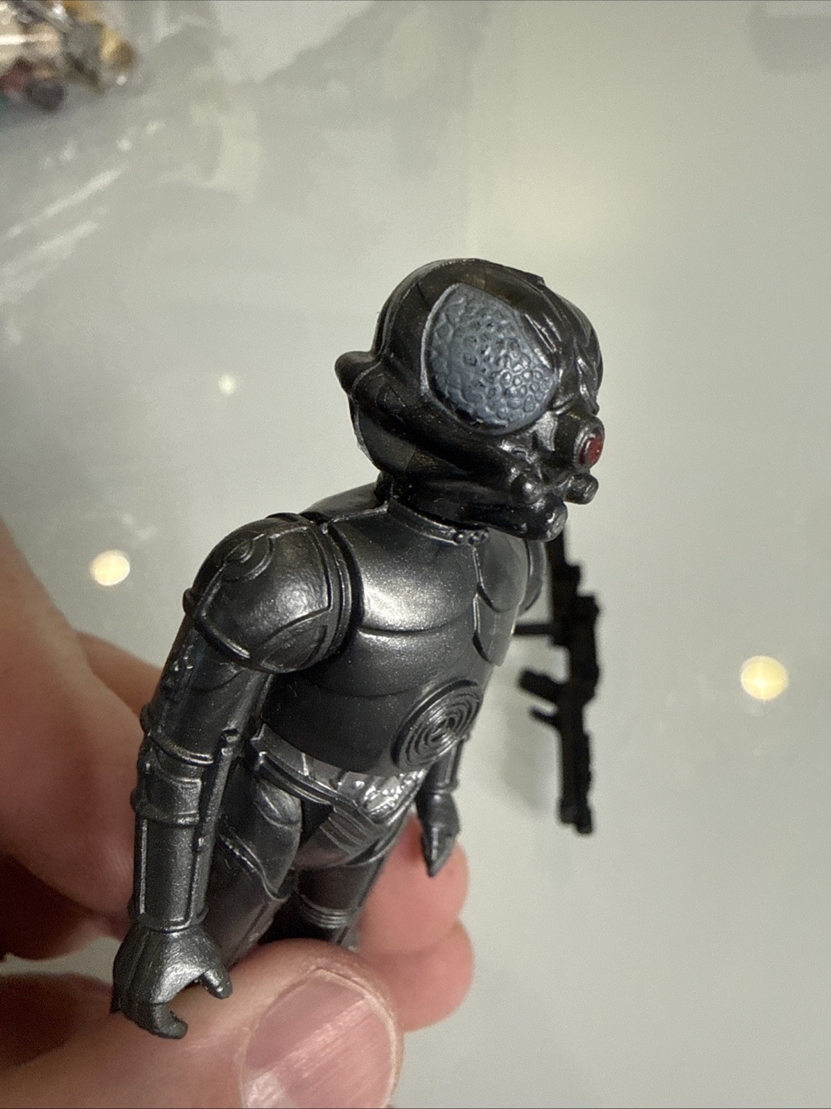 Zuckuss sold