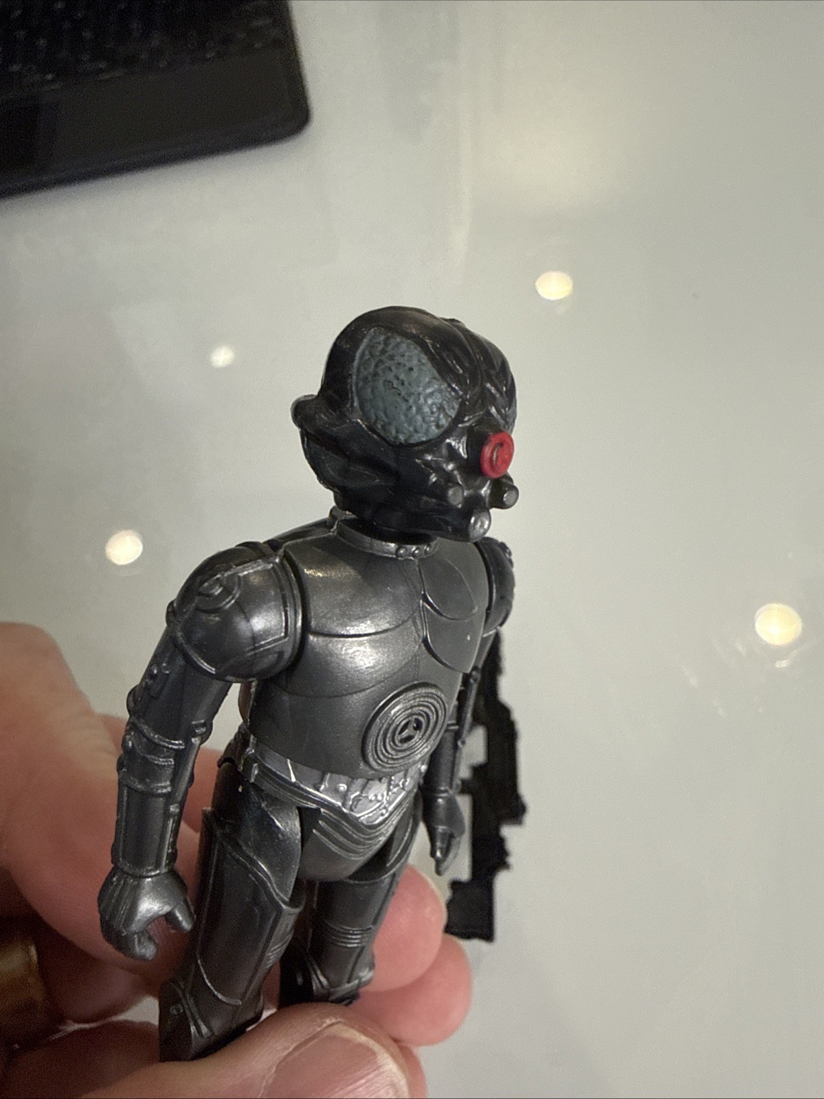 Zuckuss sold
