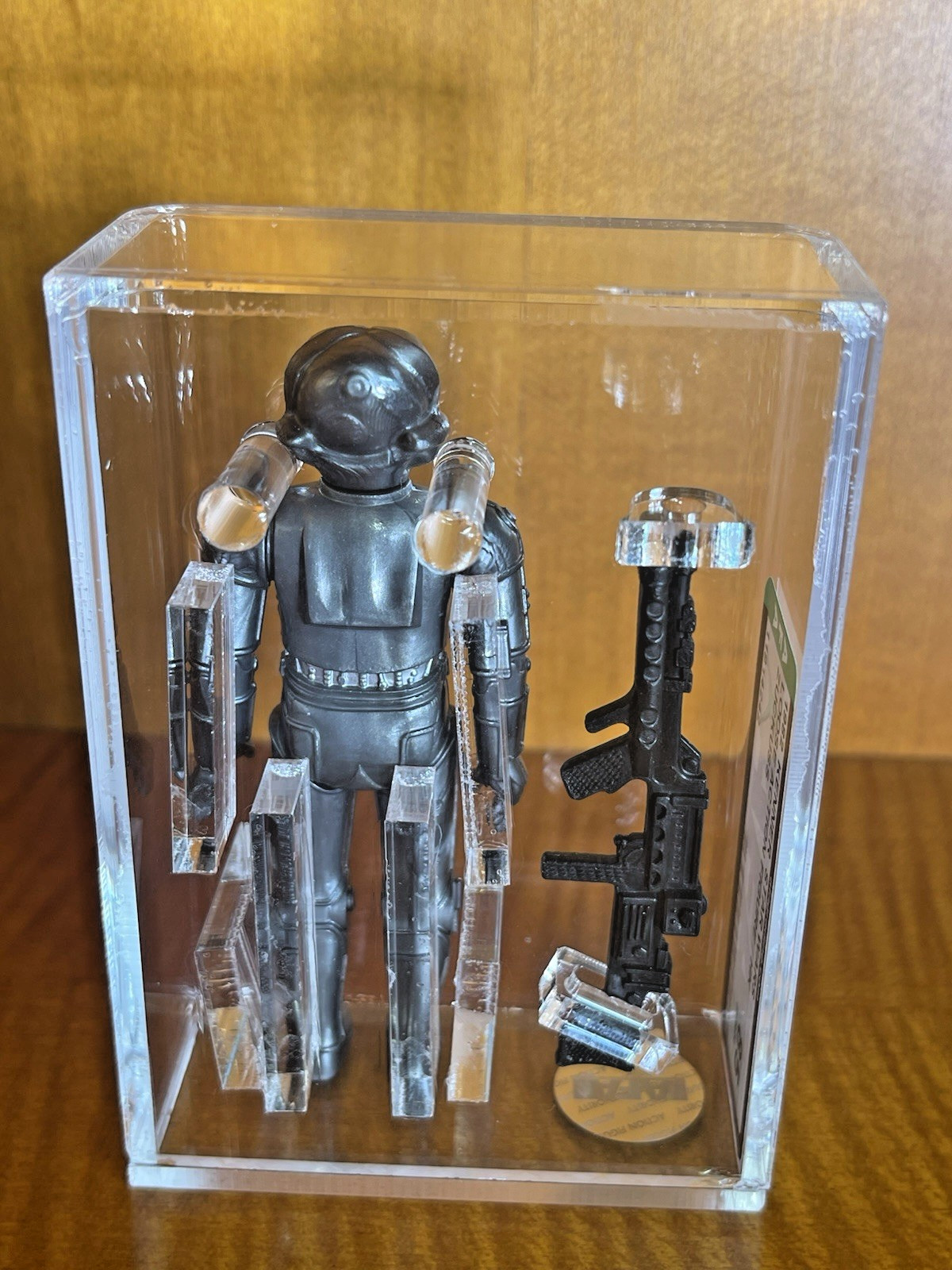 Zuckuss sold