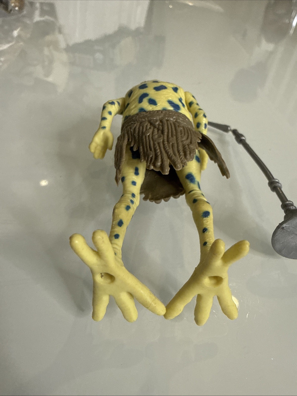 Sy Snootles sold