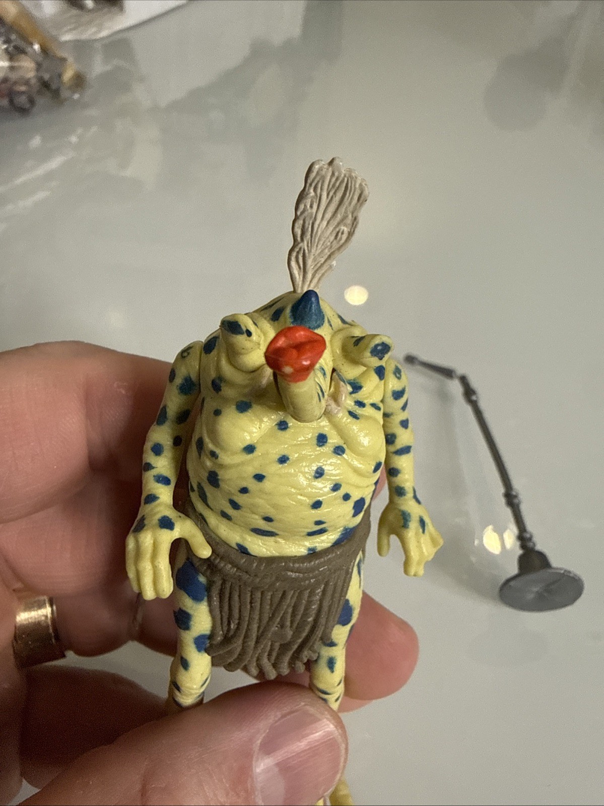 Sy Snootles sold