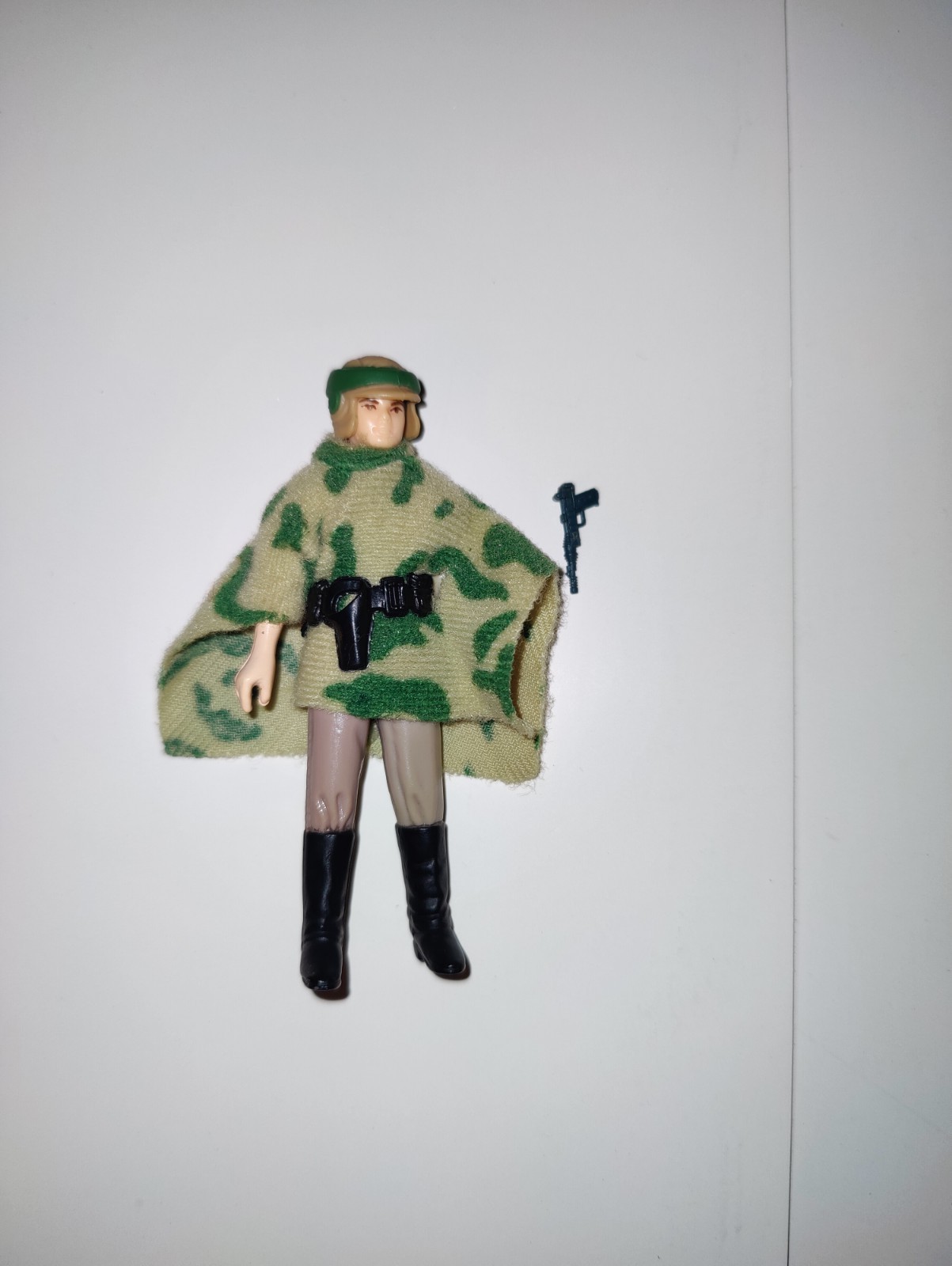 Princess Leia Organa (In Combat Poncho) sold