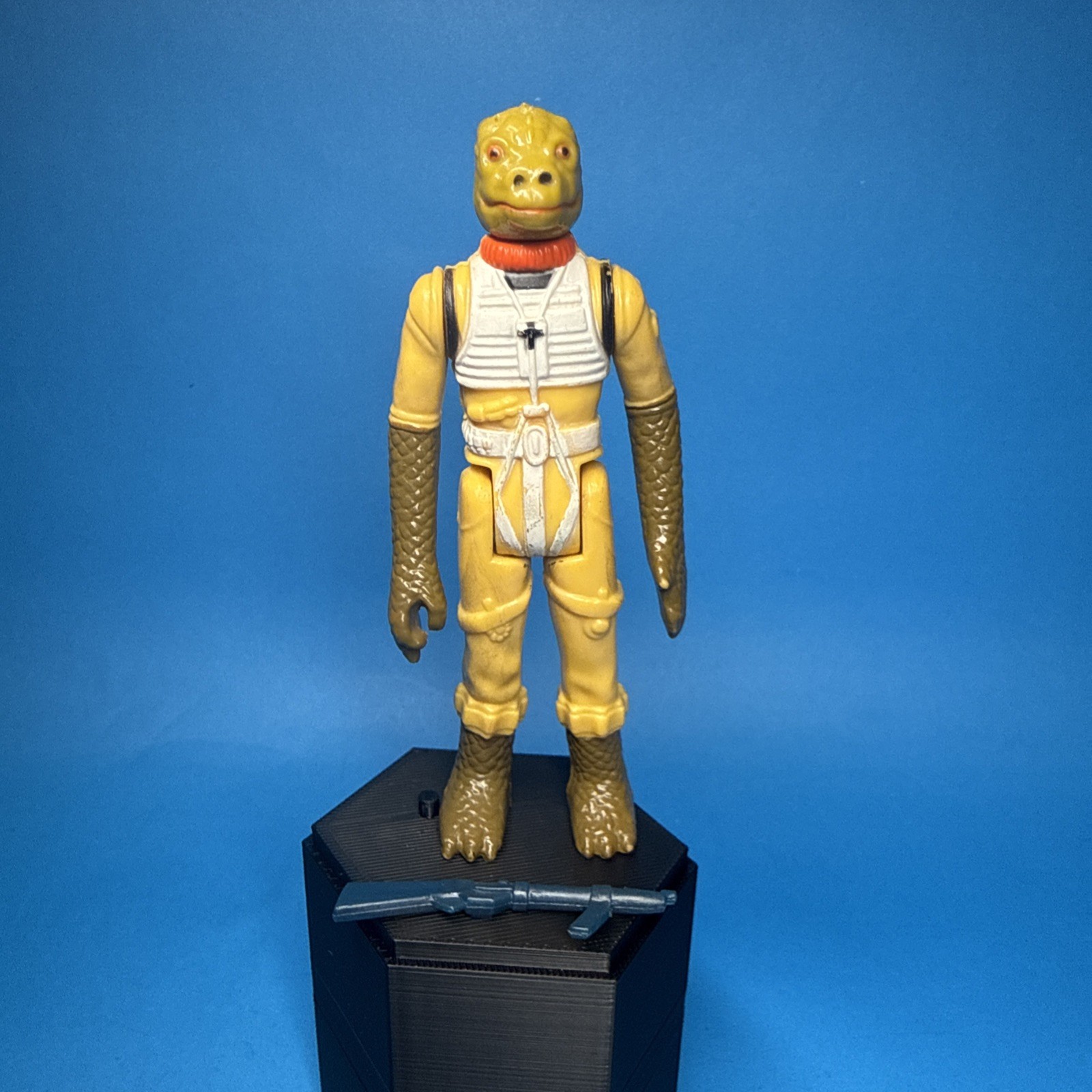 Bossk (Bounty Hunter) sold