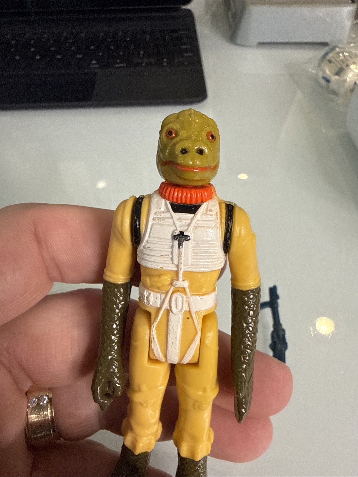 Bossk (Bounty Hunter) sold