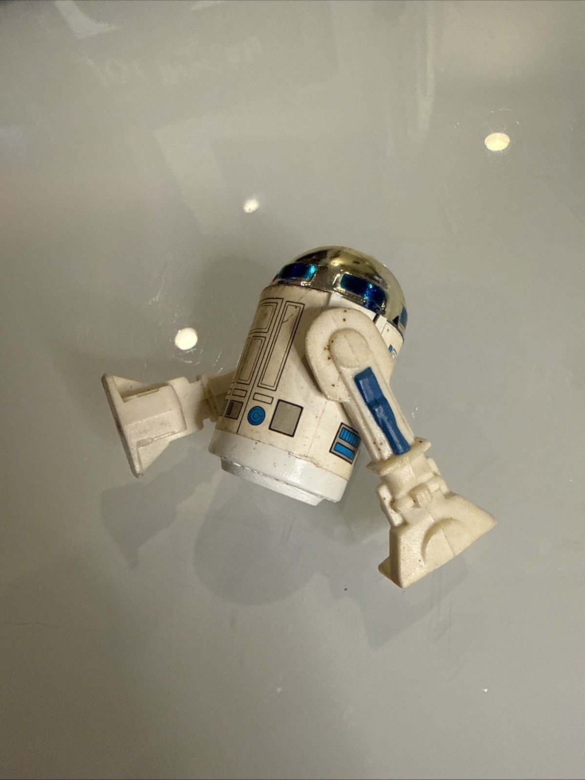 R2-D2 (Artoo-Detoo) (with Sensorscope) sold