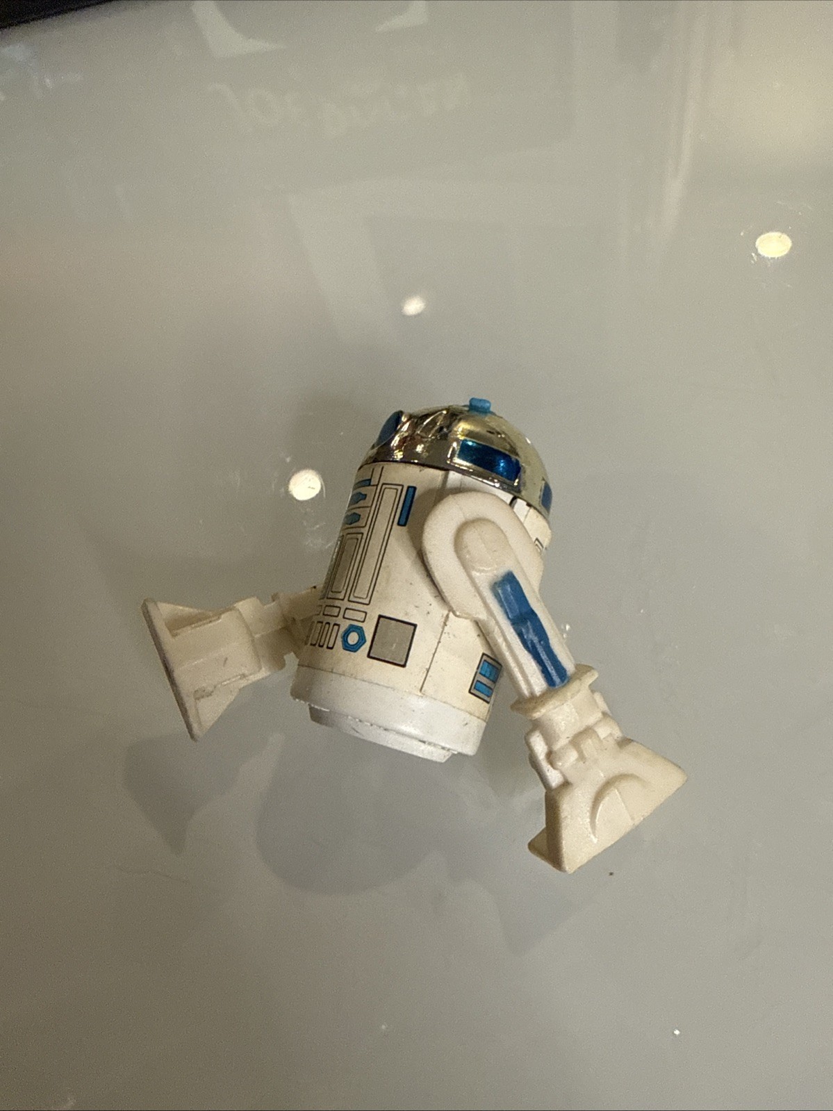 R2-D2 (Artoo-Detoo) (with Sensorscope) sold