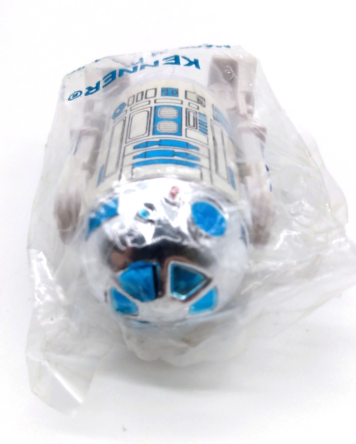 R2-D2 (Artoo-Detoo) (with Sensorscope) sold