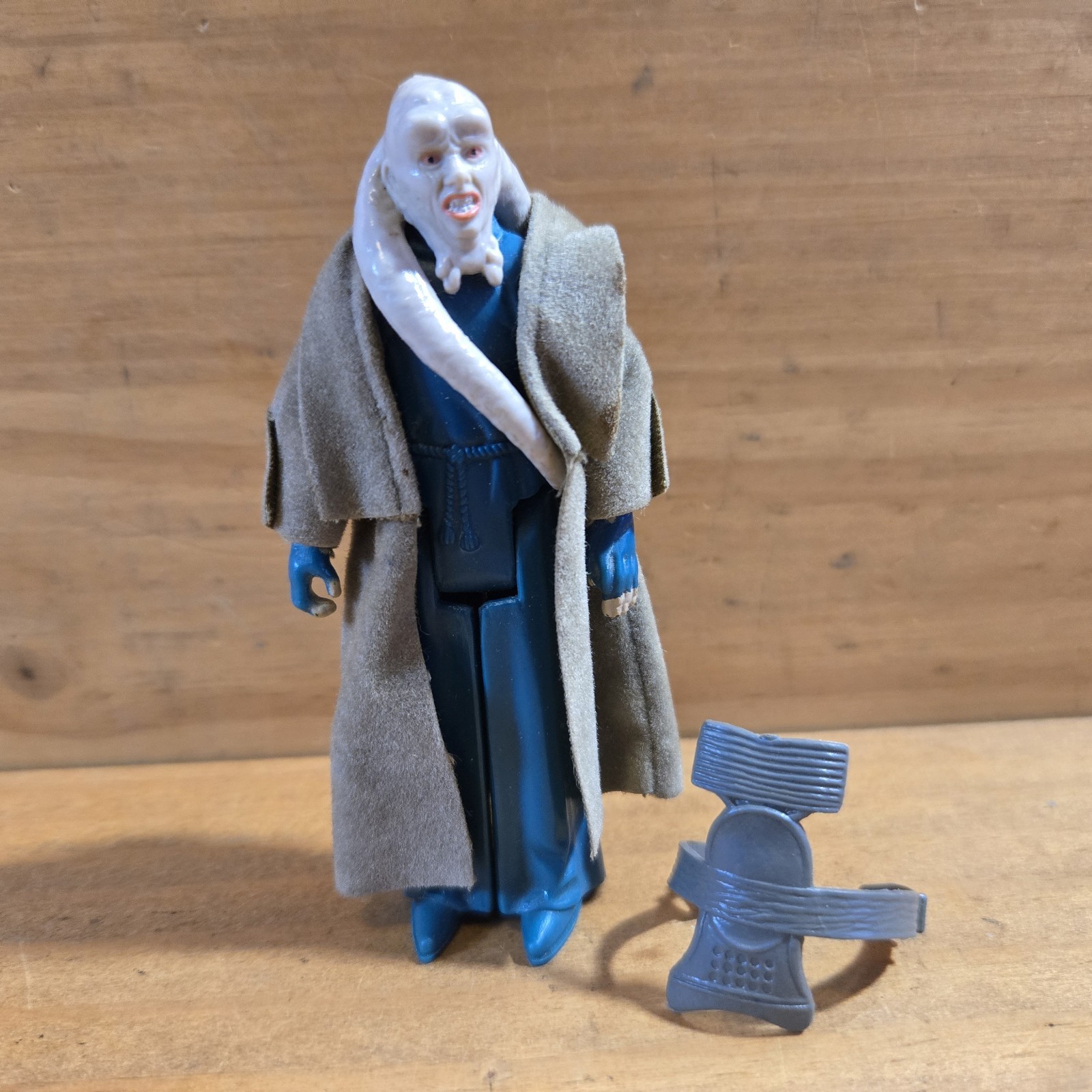 Bib Fortuna sold