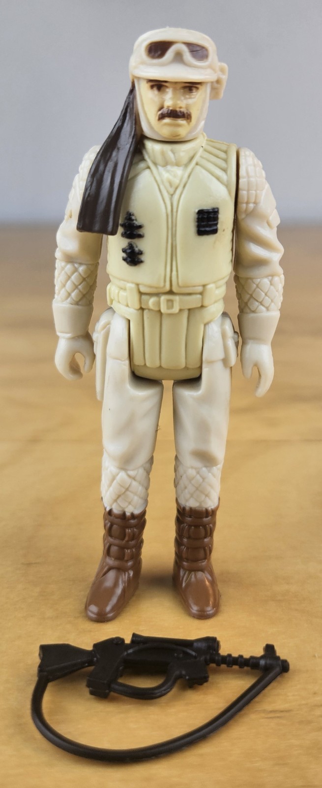 Rebel Commander sold