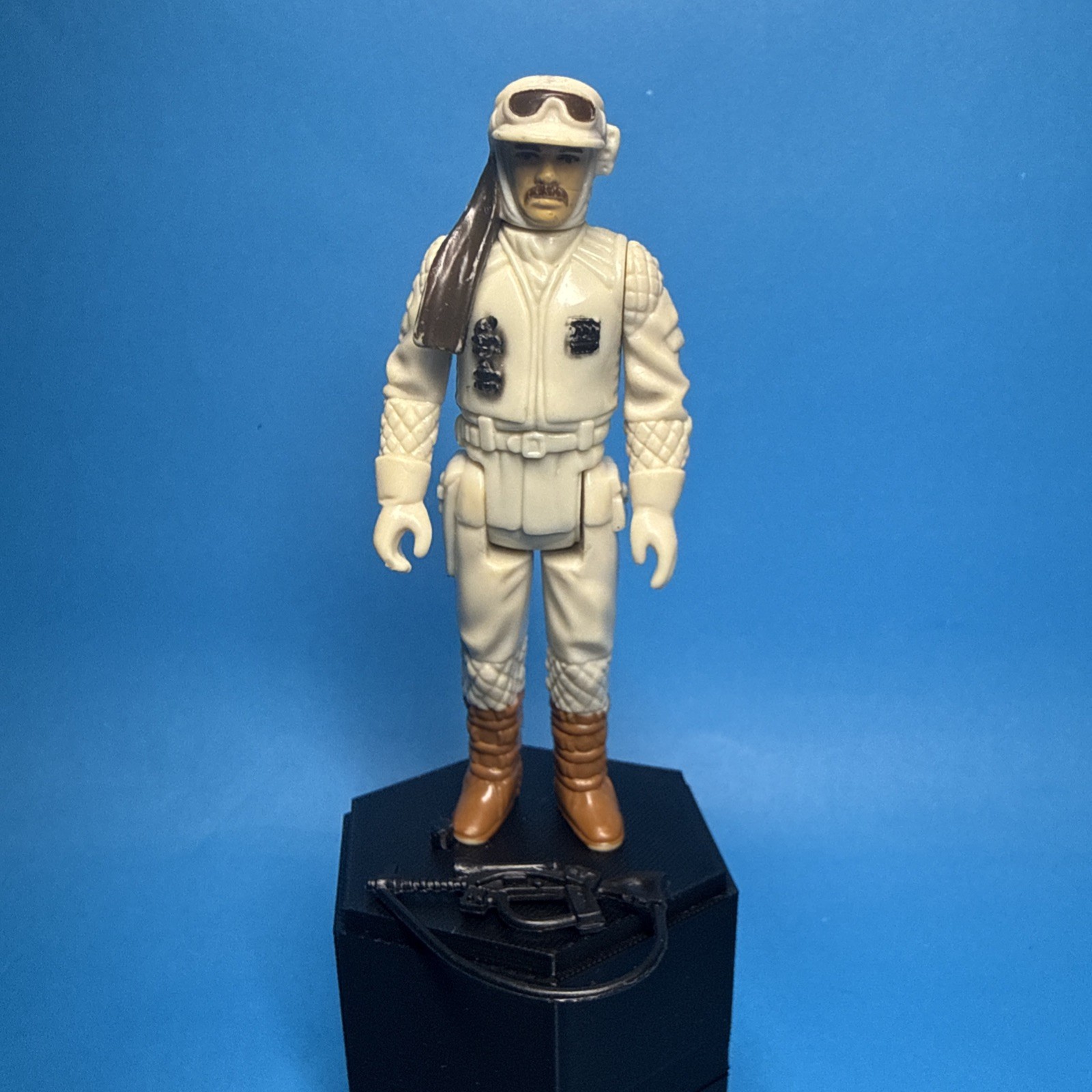 Rebel Commander sold