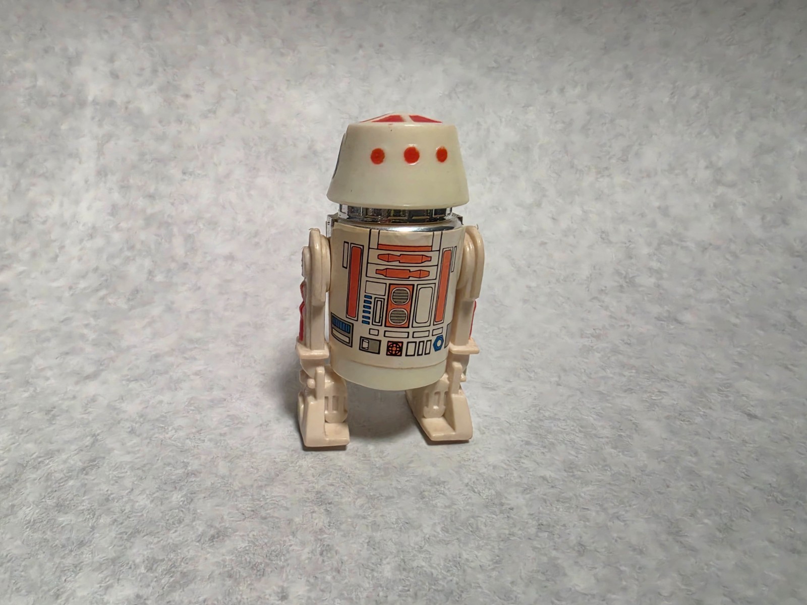 R5-D4 (Arfive-Defour) sold
