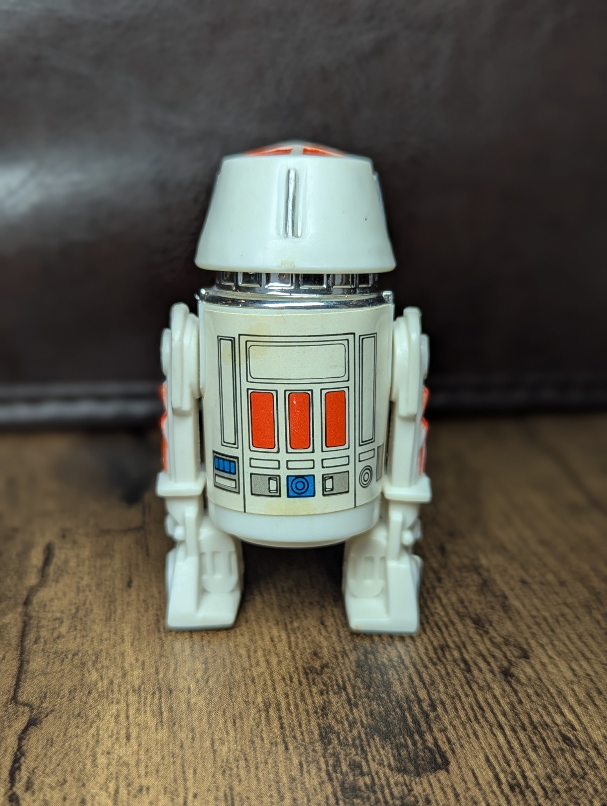 R5-D4 (Arfive-Defour) sold