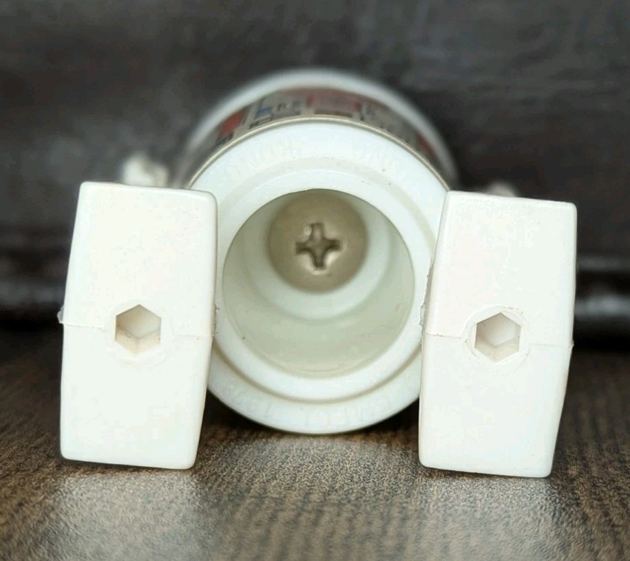 R5-D4 (Arfive-Defour) sold
