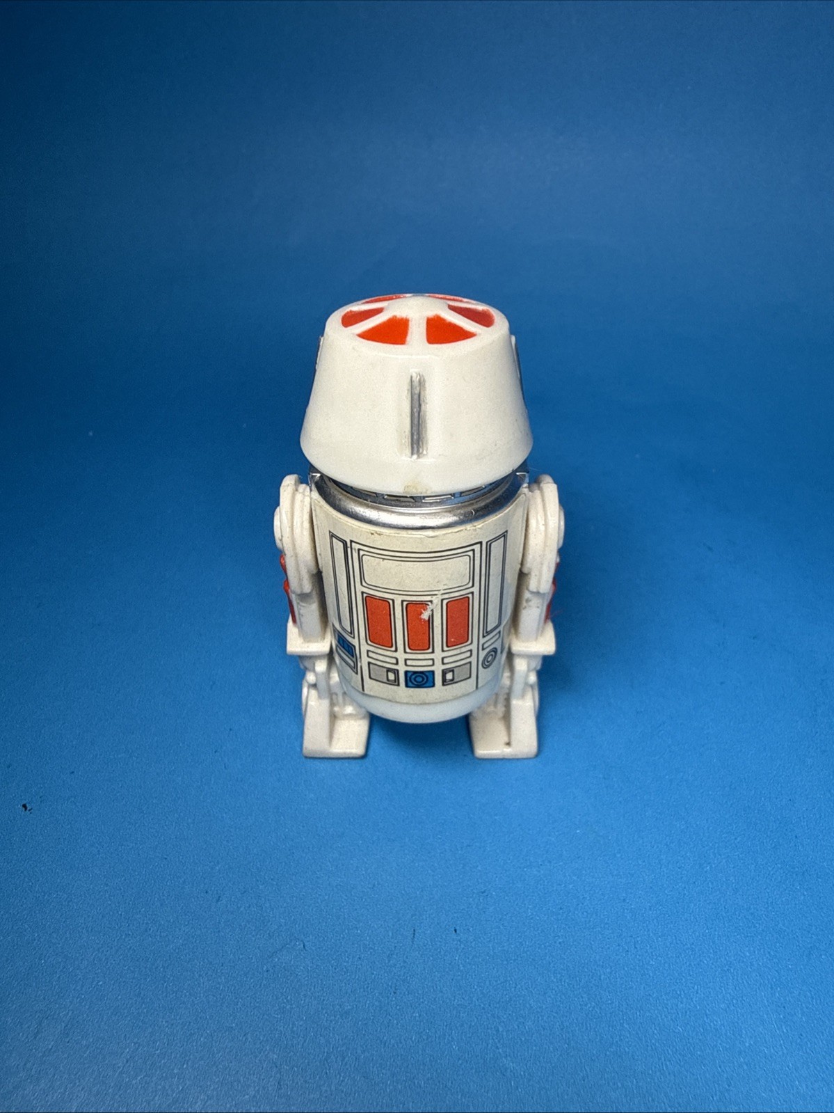 R5-D4 (Arfive-Defour) sold