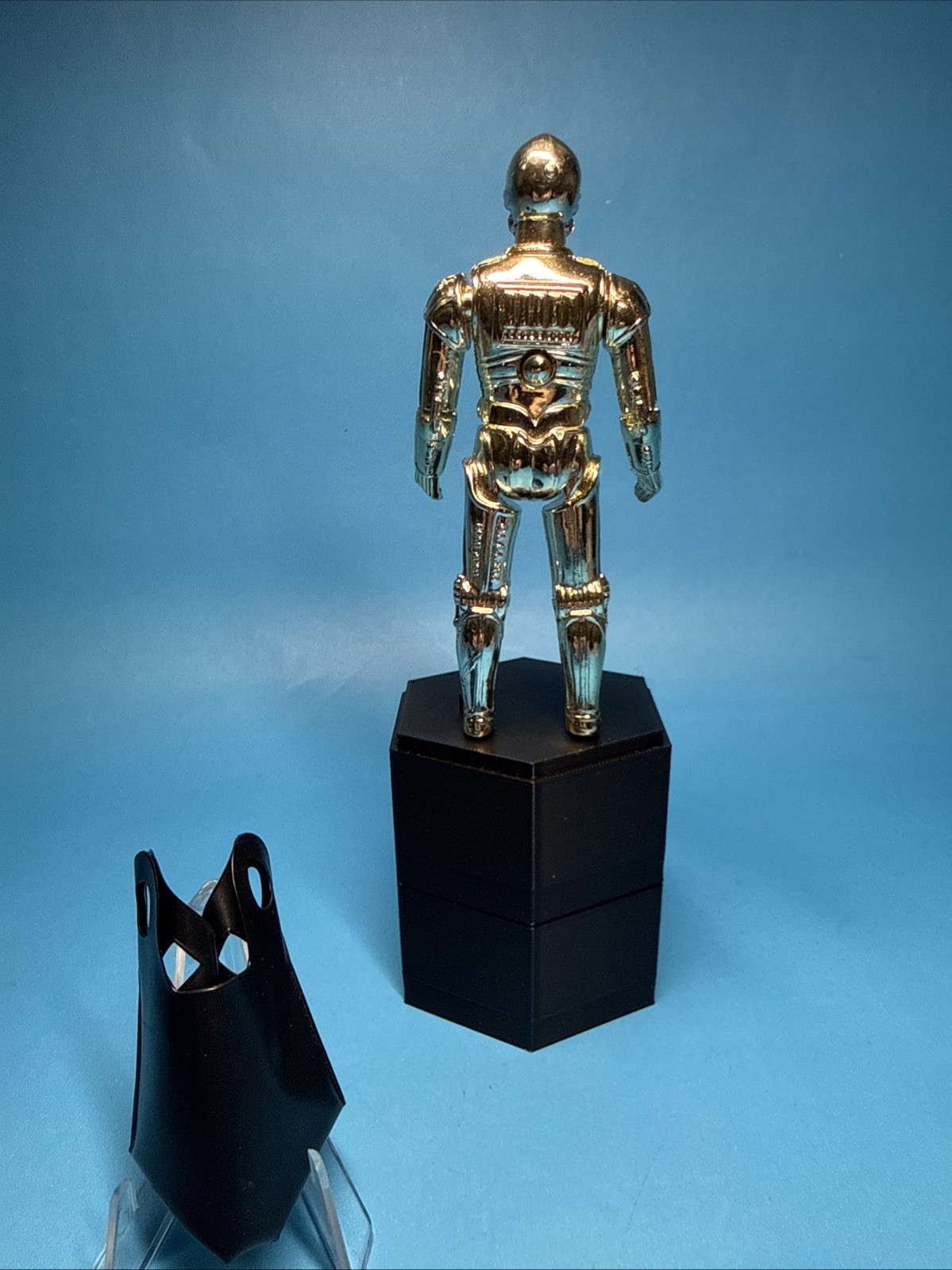 C-3PO (See-Threepio)  with removable limbs sold