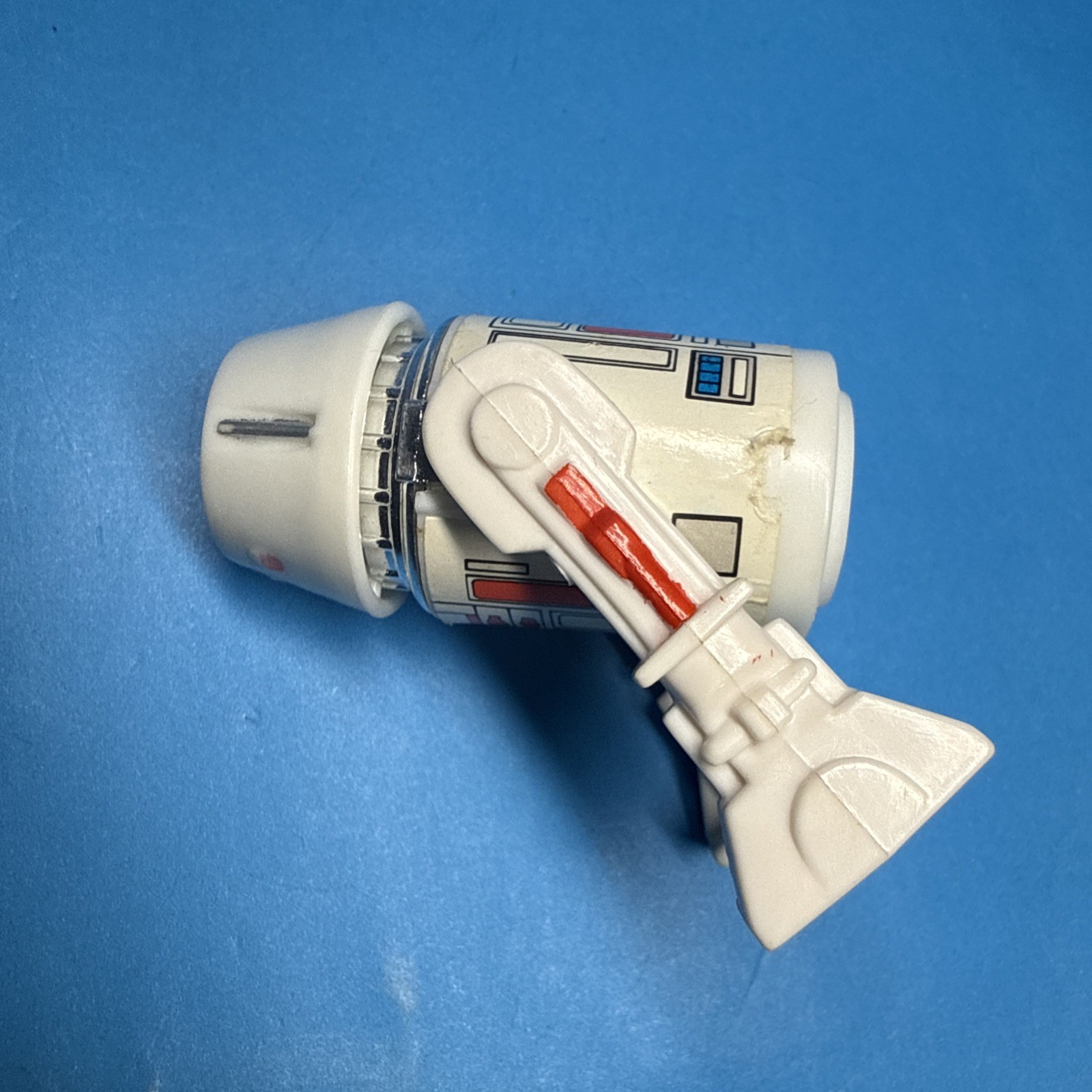 R5-D4 (Arfive-Defour) sold