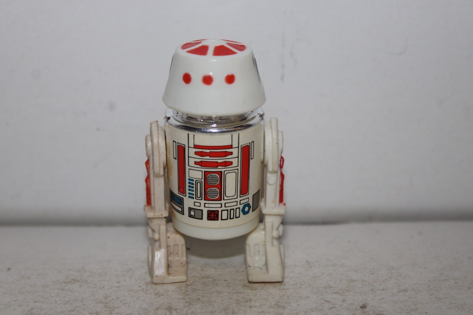 R5-D4 (Arfive-Defour) sold