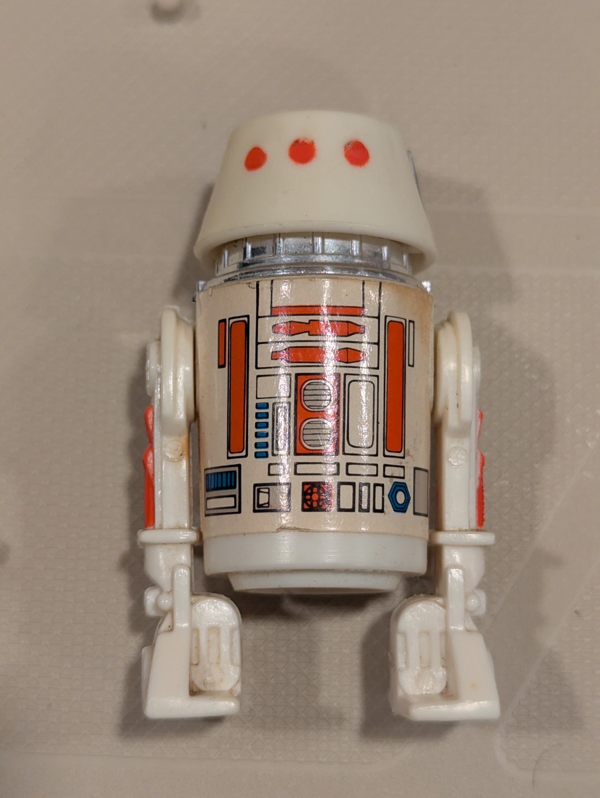 R5-D4 (Arfive-Defour) sold