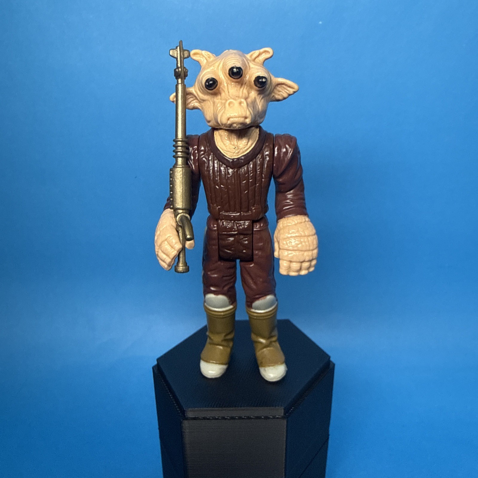 Ree-Yees sold