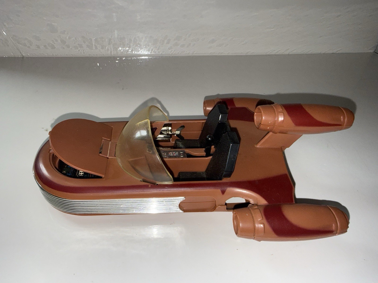Landspeeder sold